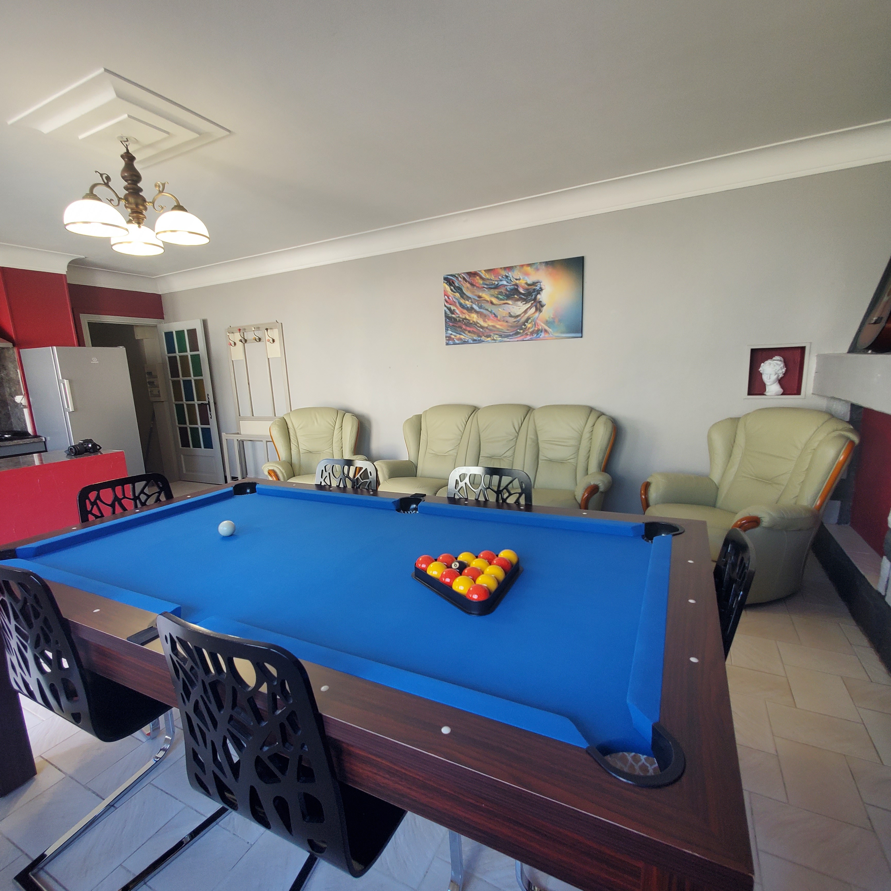 Apartment: 4 adults + 2 children + 2 infants
