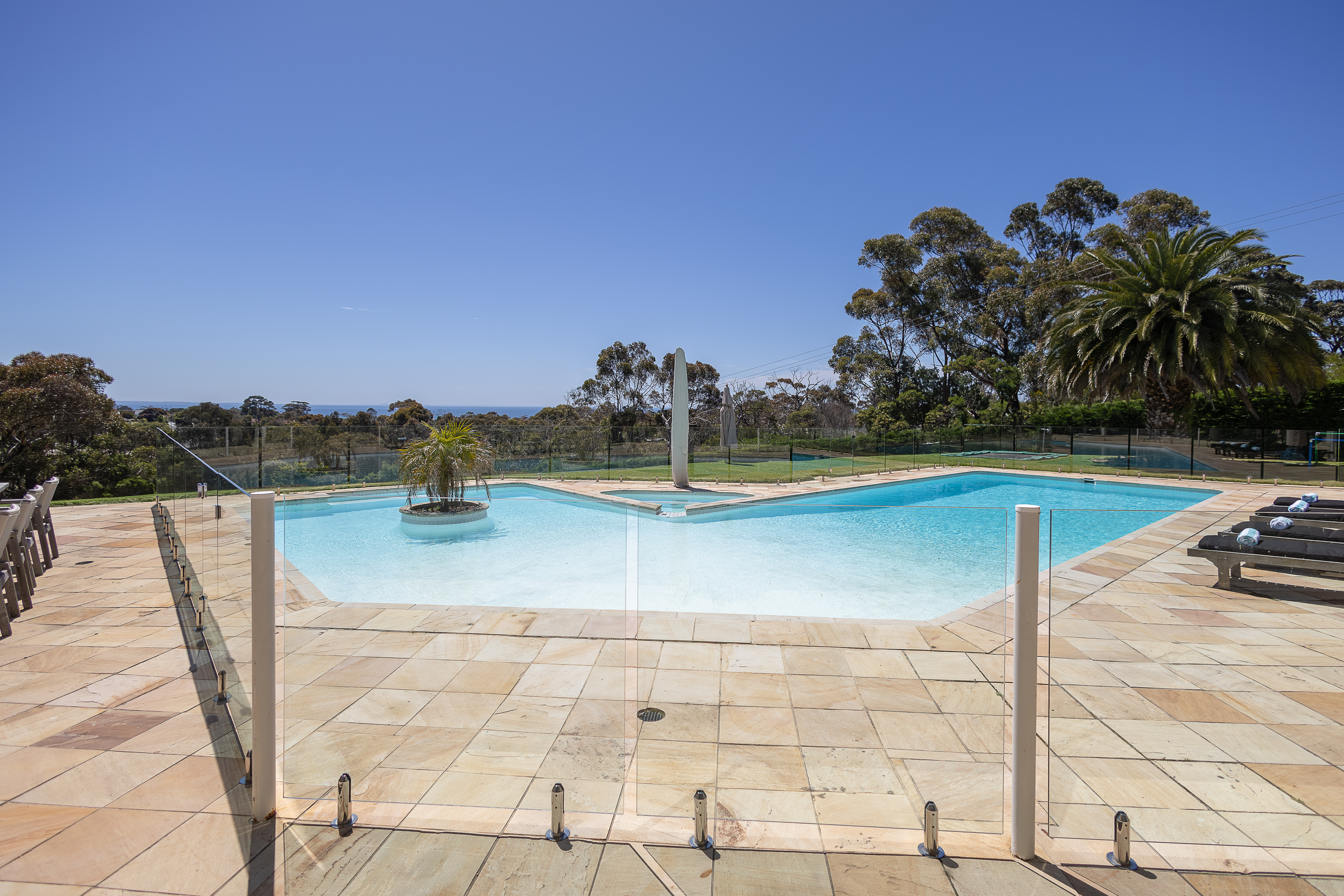 Bayfield Resort - Pool | Pickleball | Basketball in Mount Martha, Mornington Peninsula