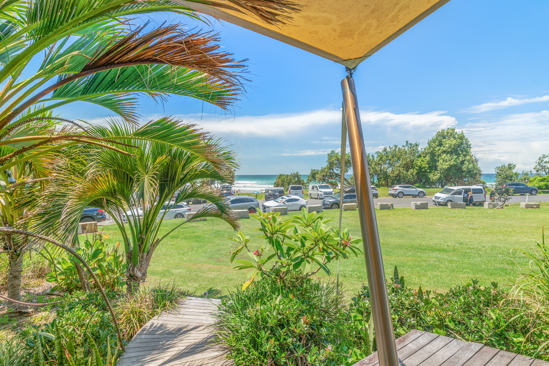 ArtHOUSE Beachfront No. 2 in Coffs Harbour, Mid North Coast