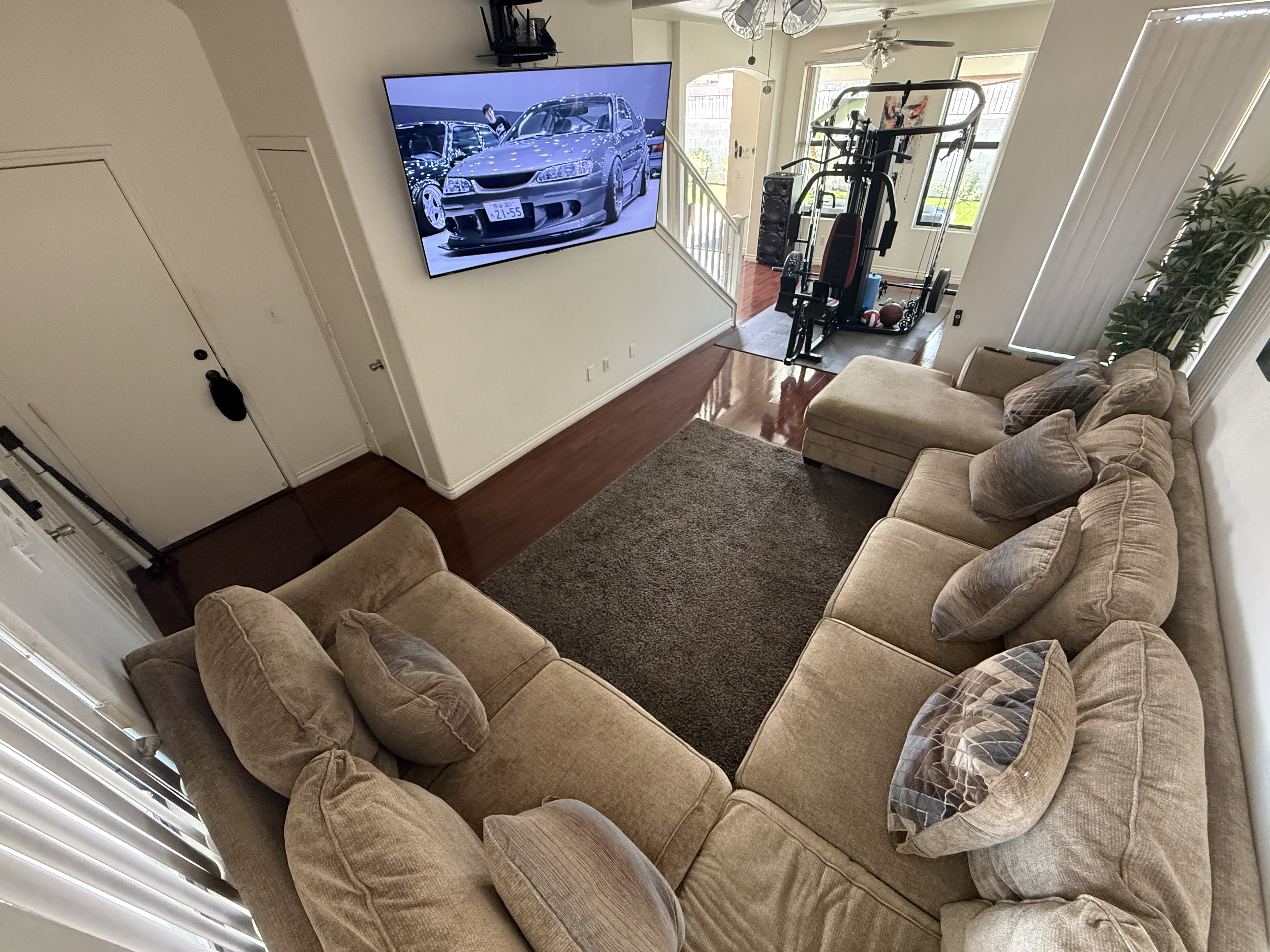 20 MINUTES FROM THE STRIP - EXECUTIVE SUITE& WiFi in Unincorporated Areas, Clark County Nv