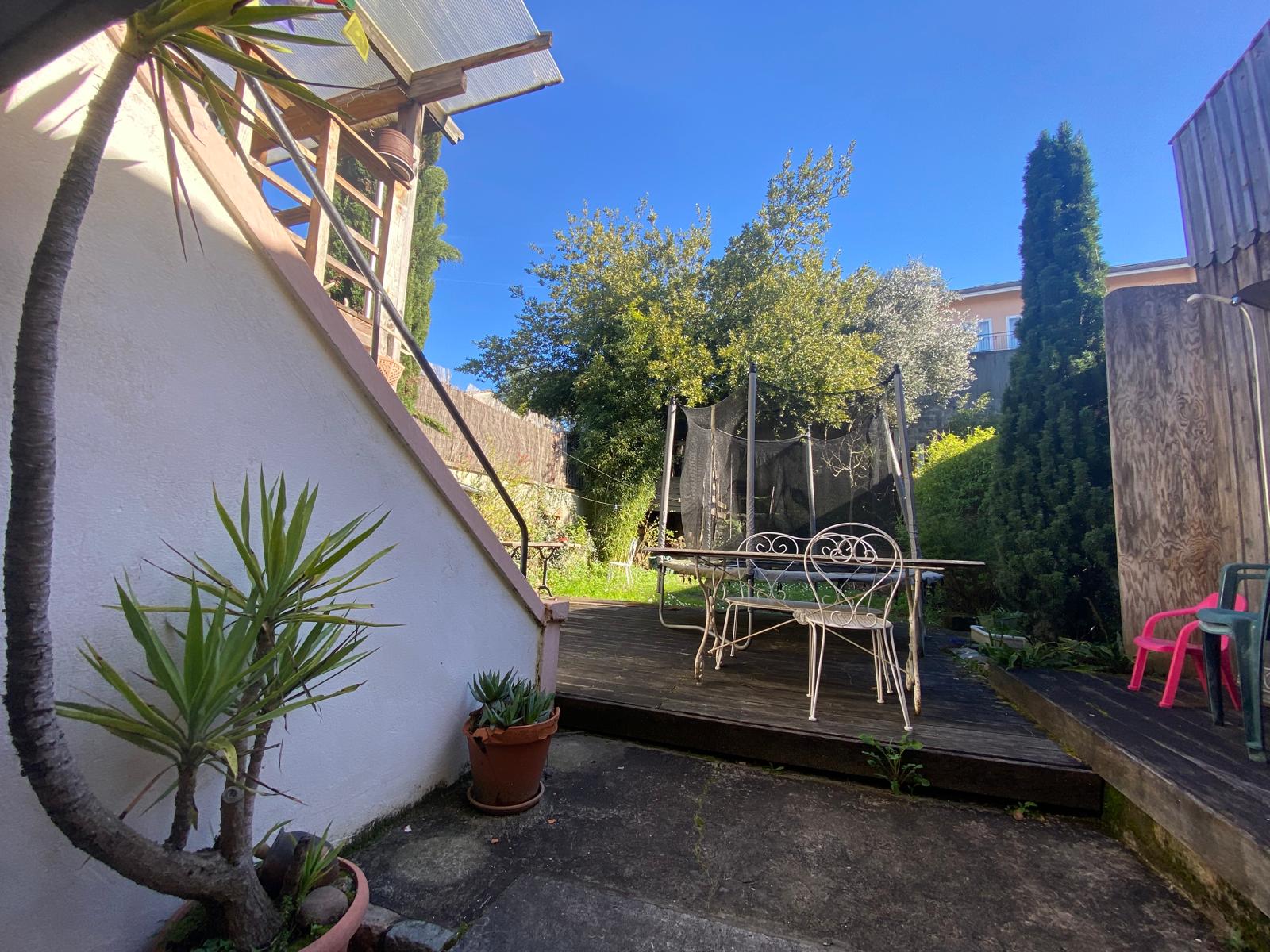 Belle maison en pierre avec jardin in Bgles, Bordeaux