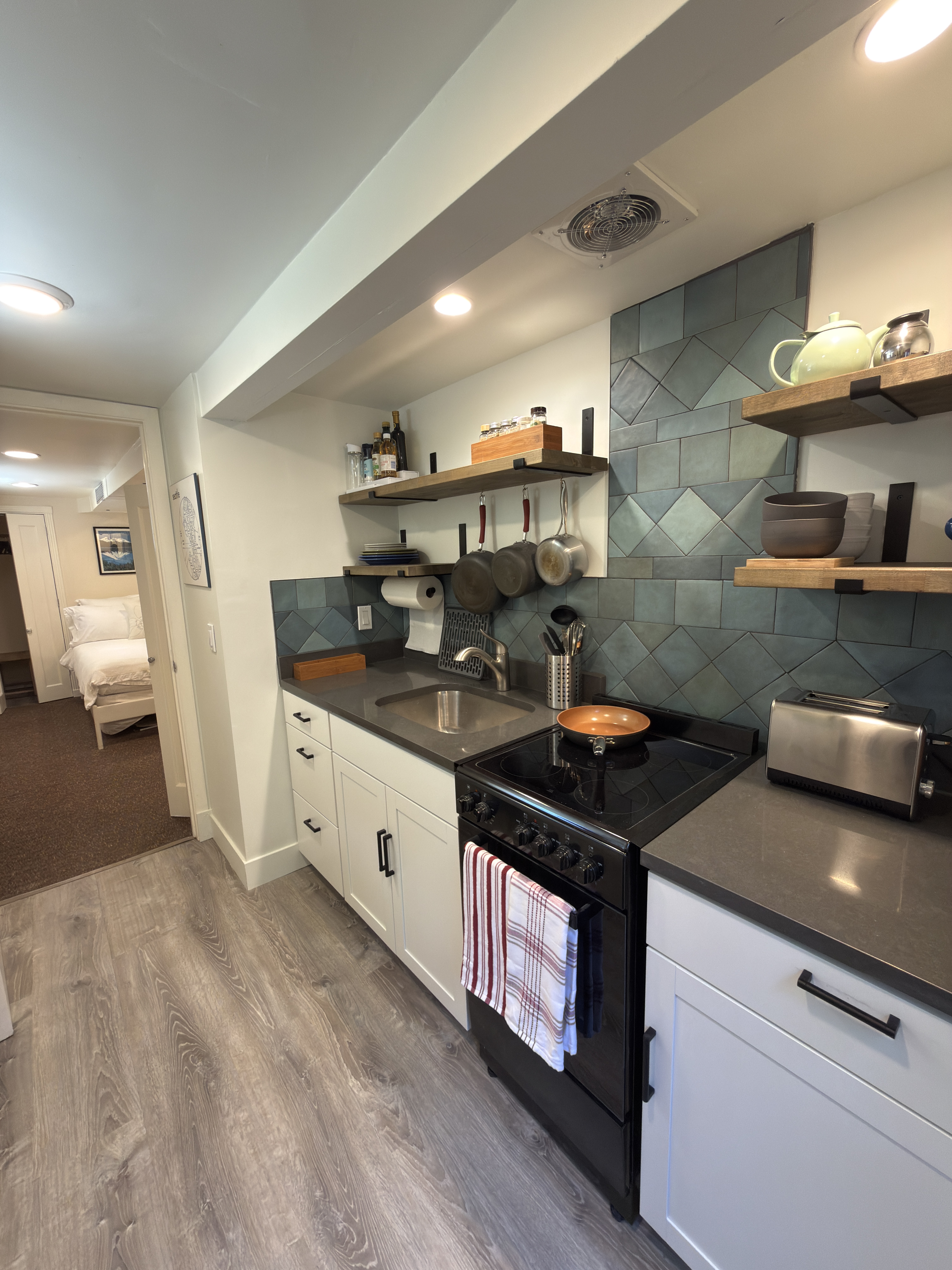 Ballard Greenwood Private Suite