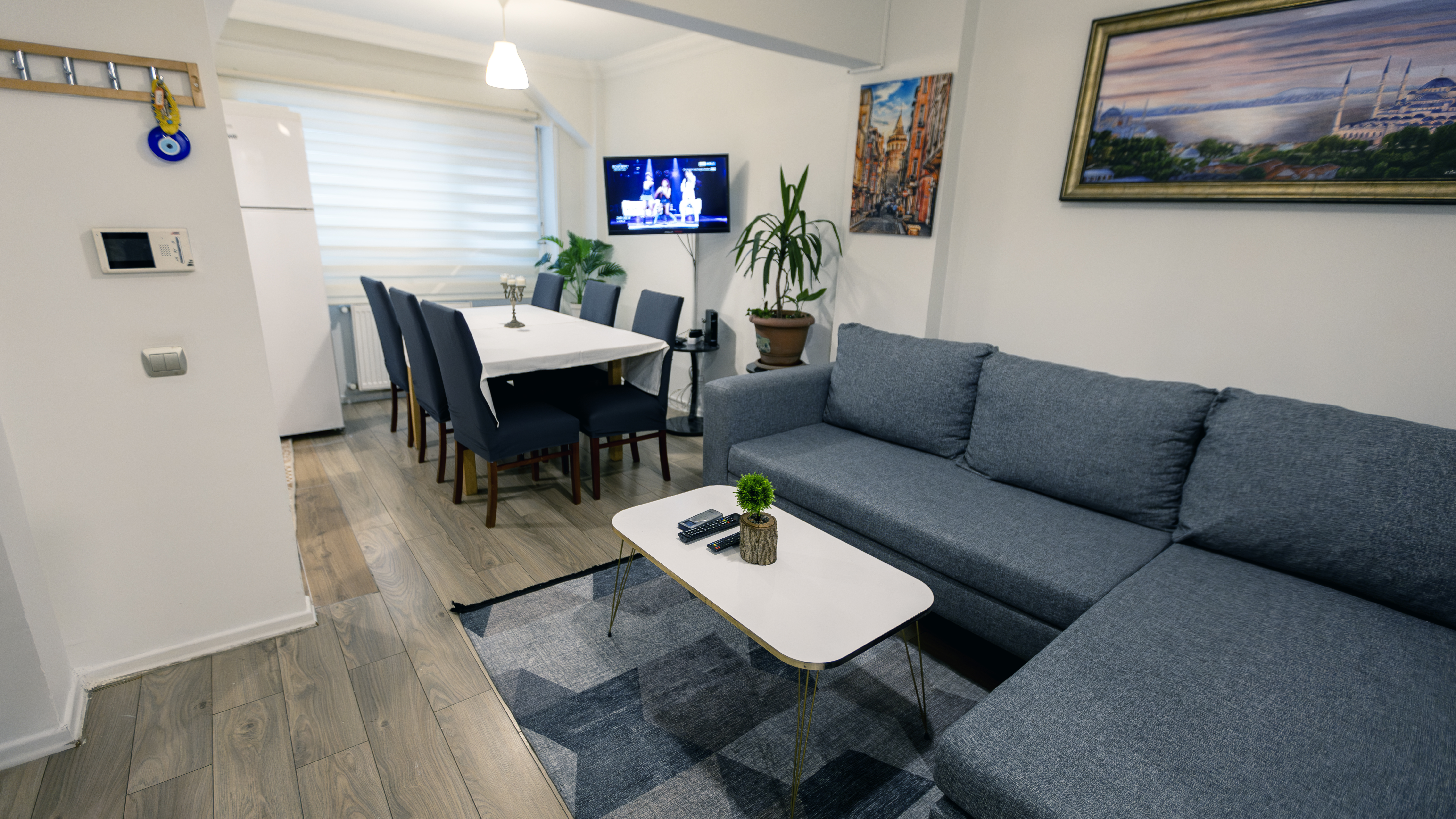 @ Taksim Cihangir comfortable 2+1 spacious flat< in Beyoglu, Istanbul