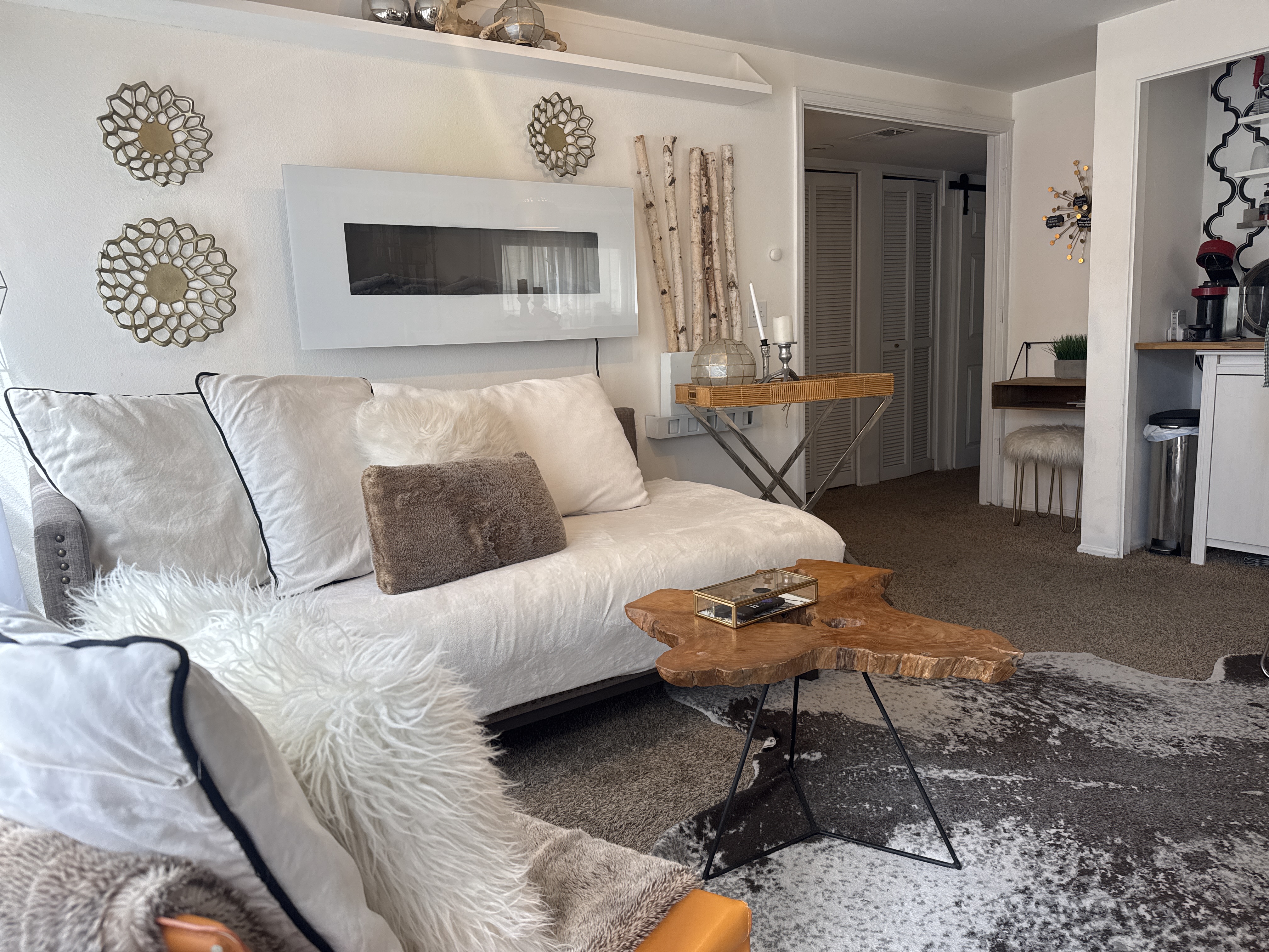 Cherry Creek Chic Retreat in Cherry Creek, Denver