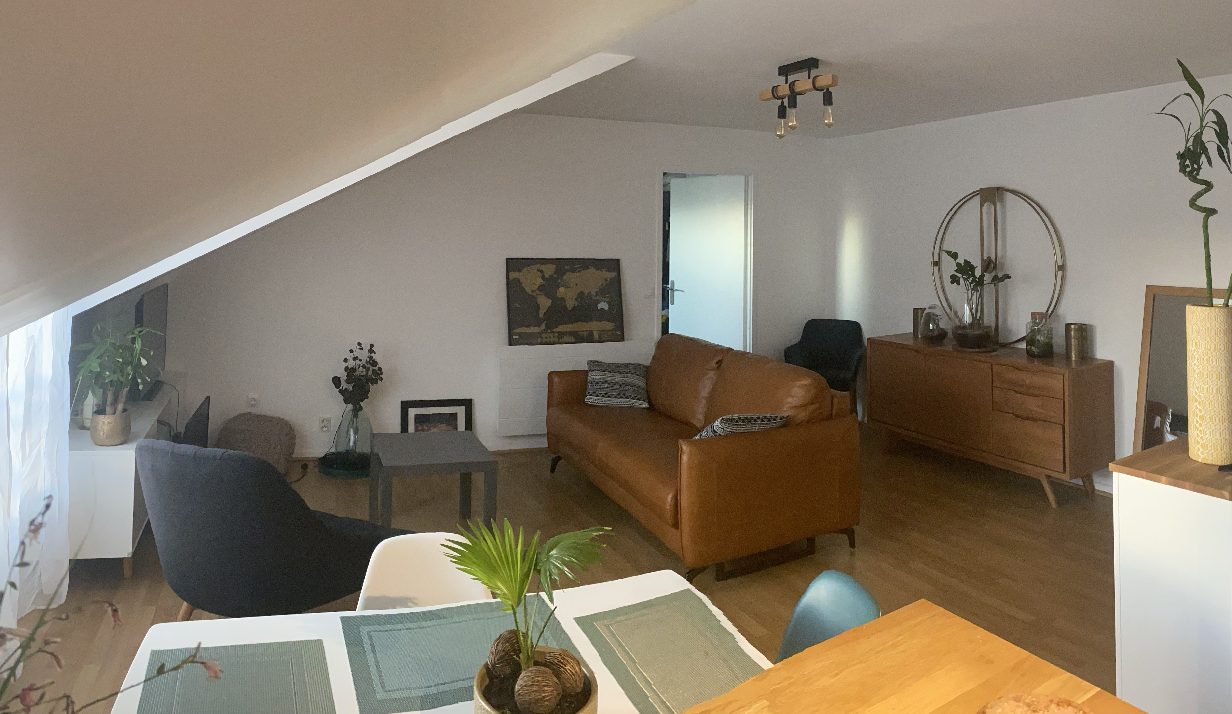 Quiet and bright apartment