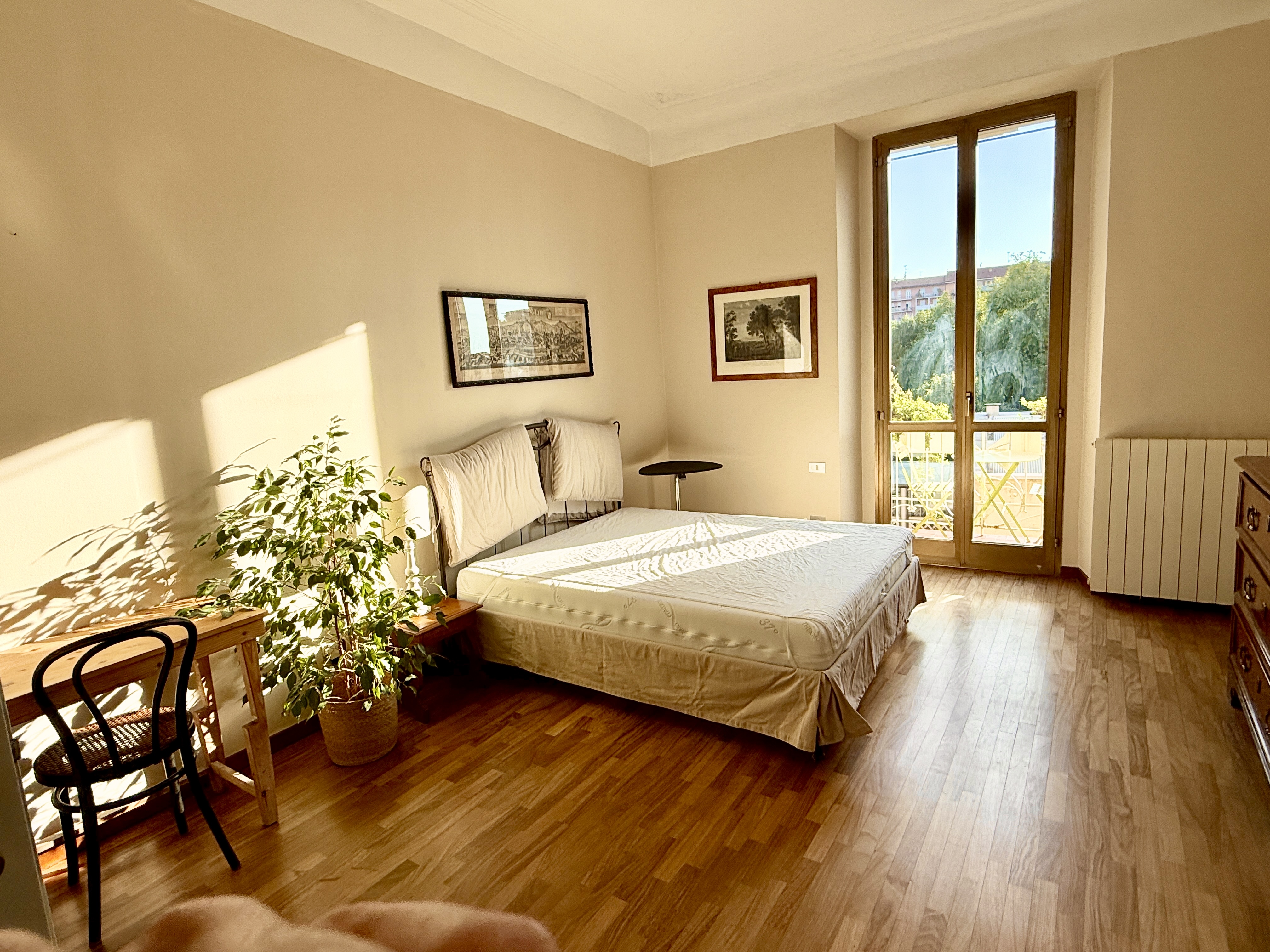 Charming Historic Apartment in the Heart of Milan in WASHINGTON, Milan