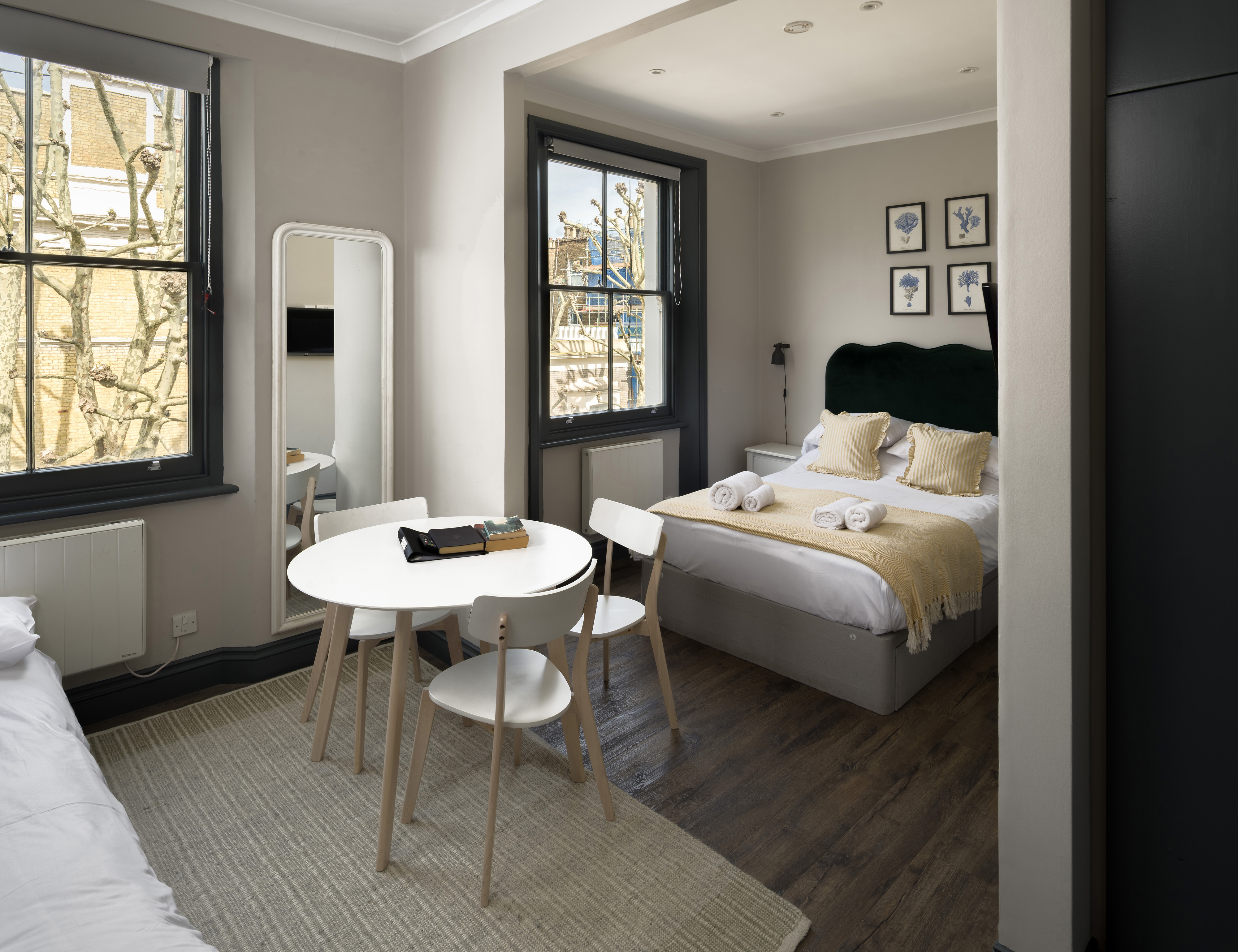 Picturesque Notting Hill Studio