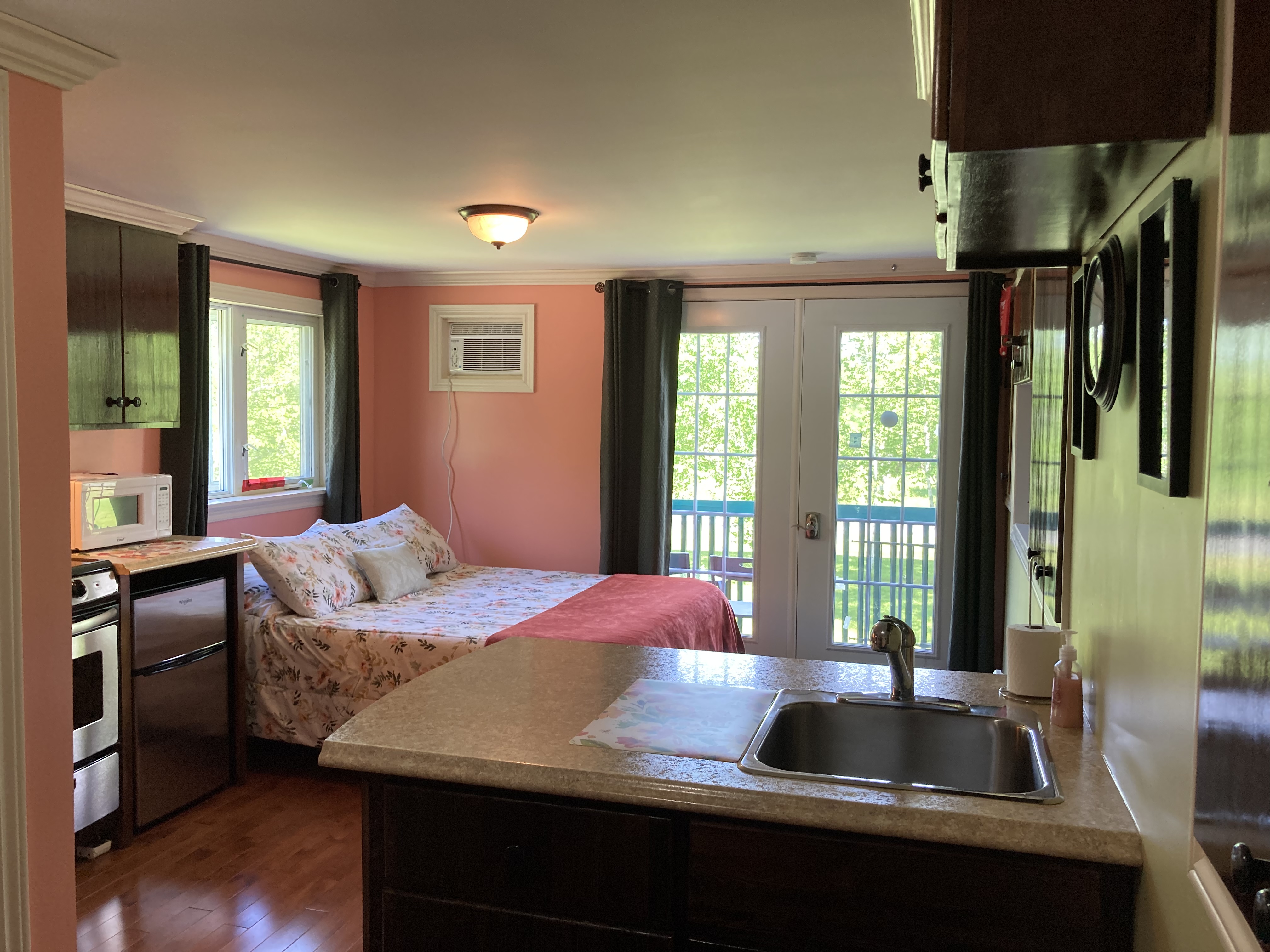 Studio Touristique Haché(privé)avec Parc d’enfants in Paquetville, New Brunswick