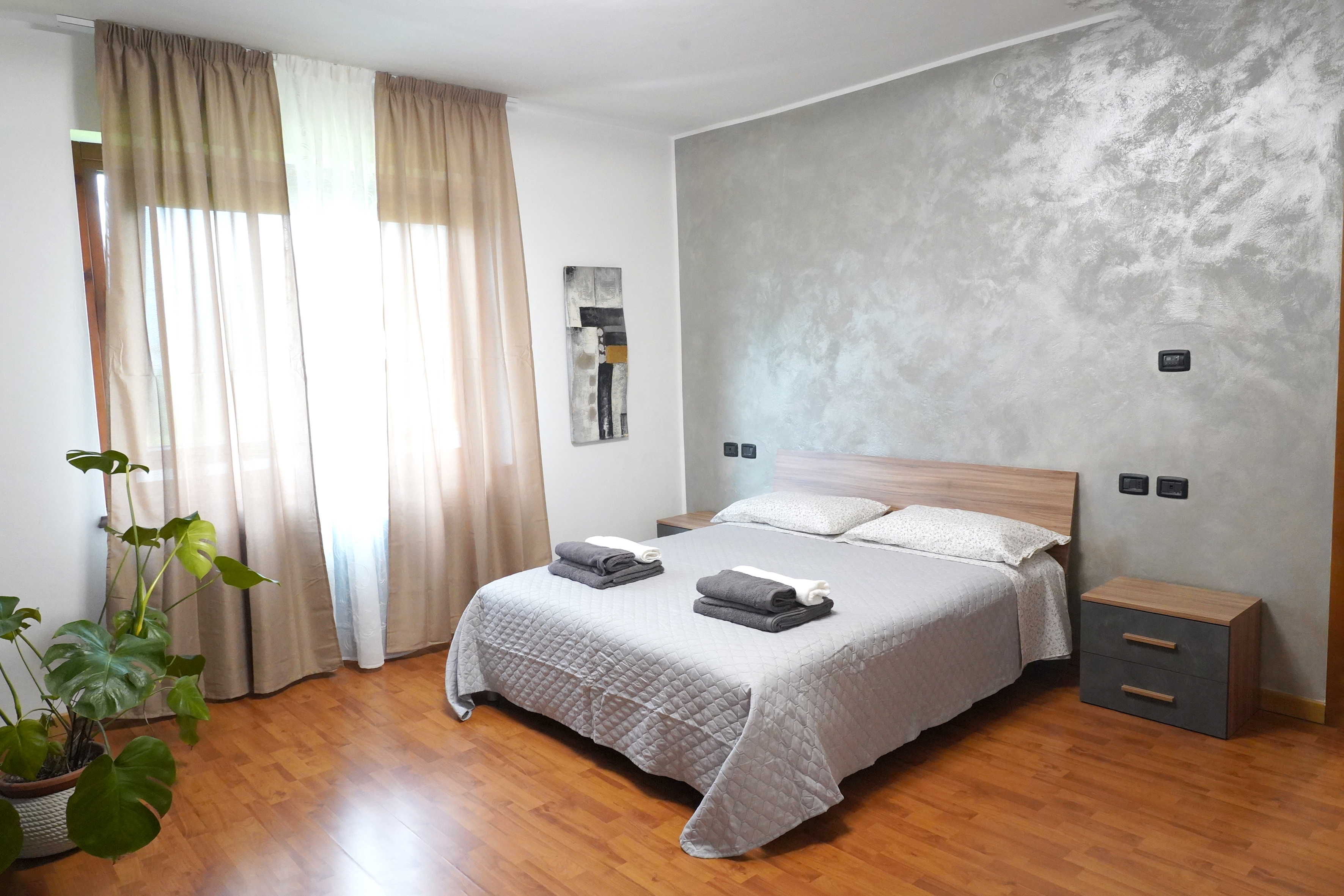 La Casa di Oliver a Pian Camuno, Stanza con un le. in Costa Volpino, Bergamo
