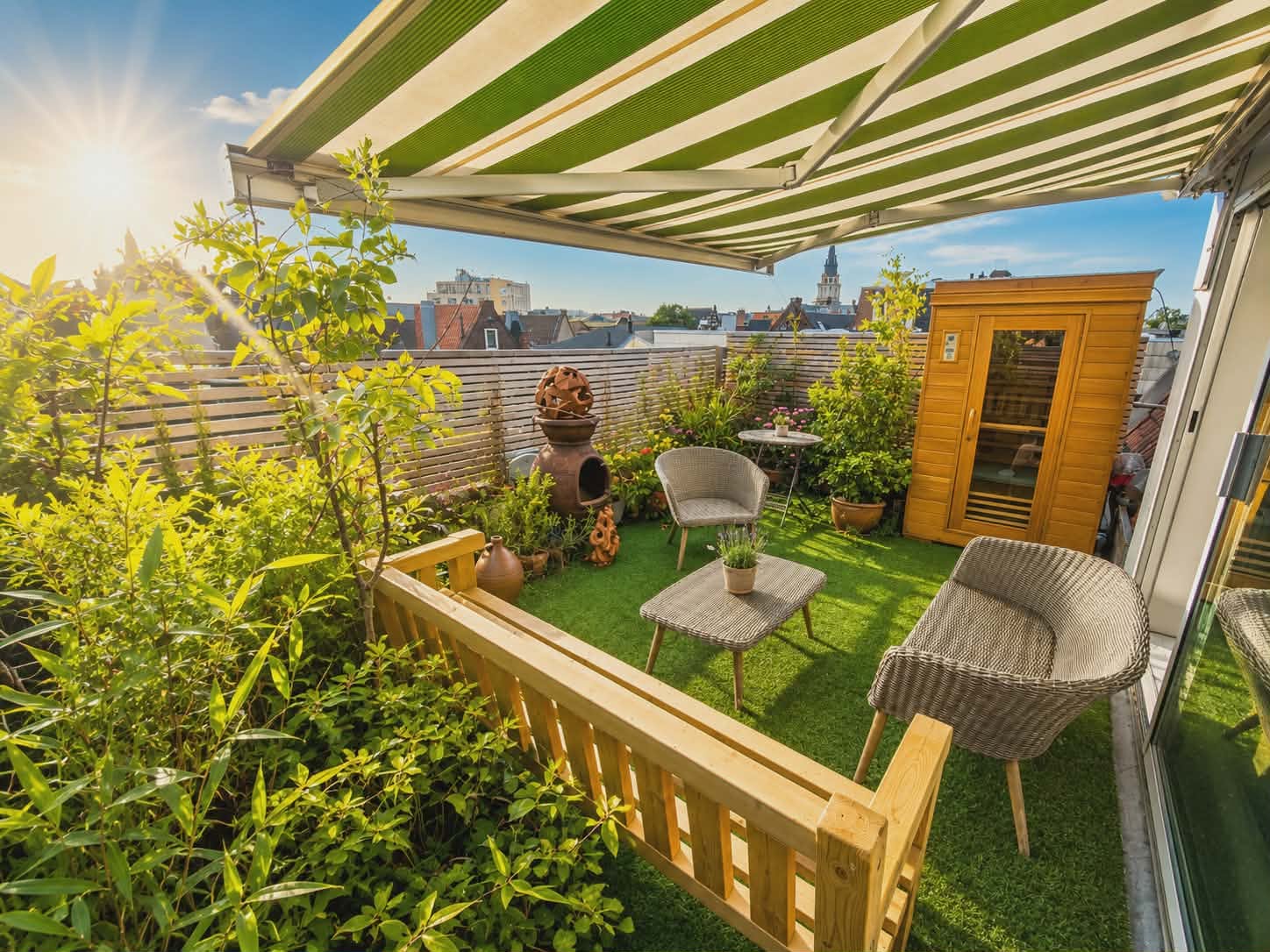 Rooftop Studio Hideaway in the Heart of the City