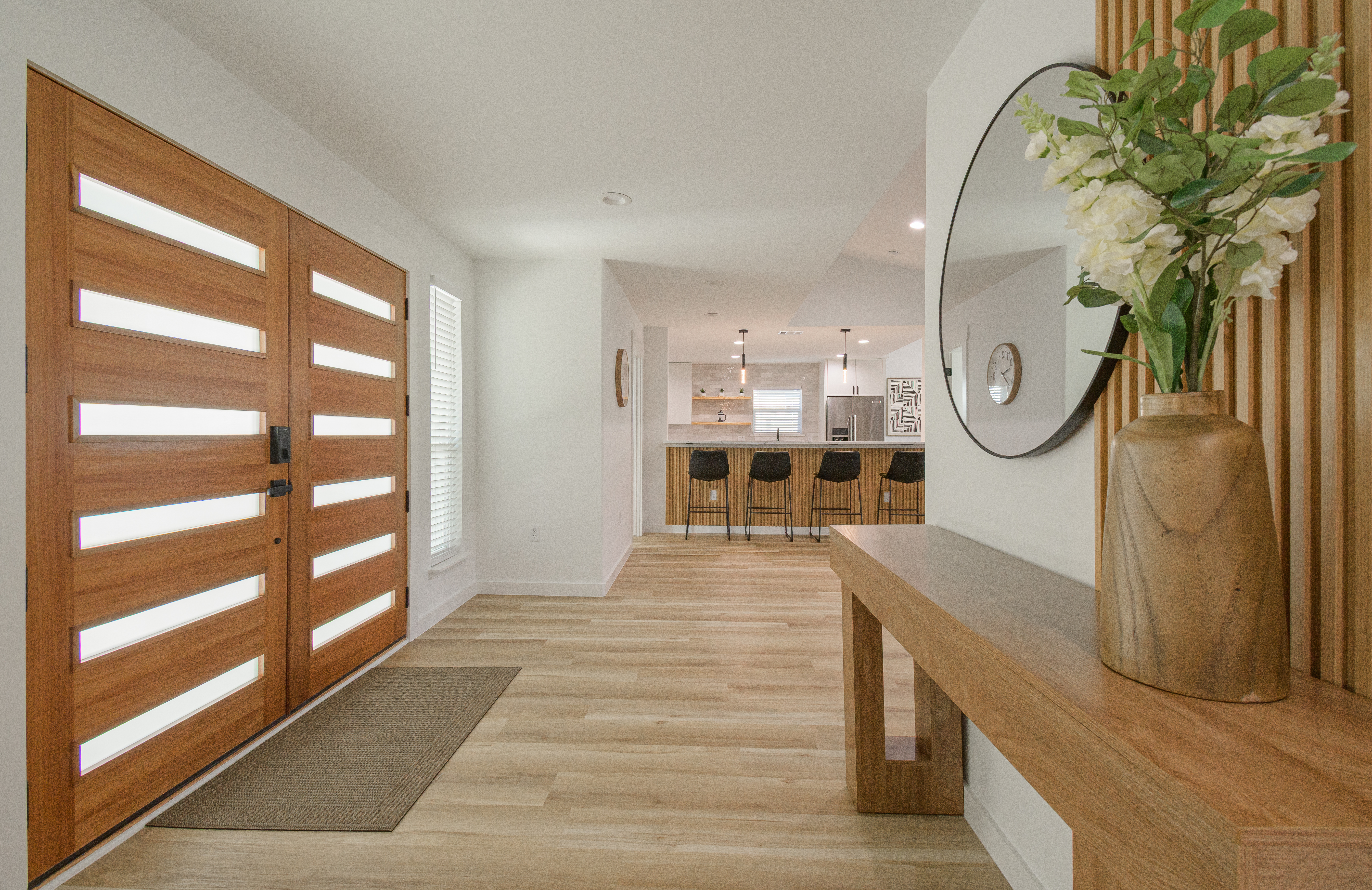 4BR/newly renovated/sleeps 8/near Domain&Downtown in 78753, Austin