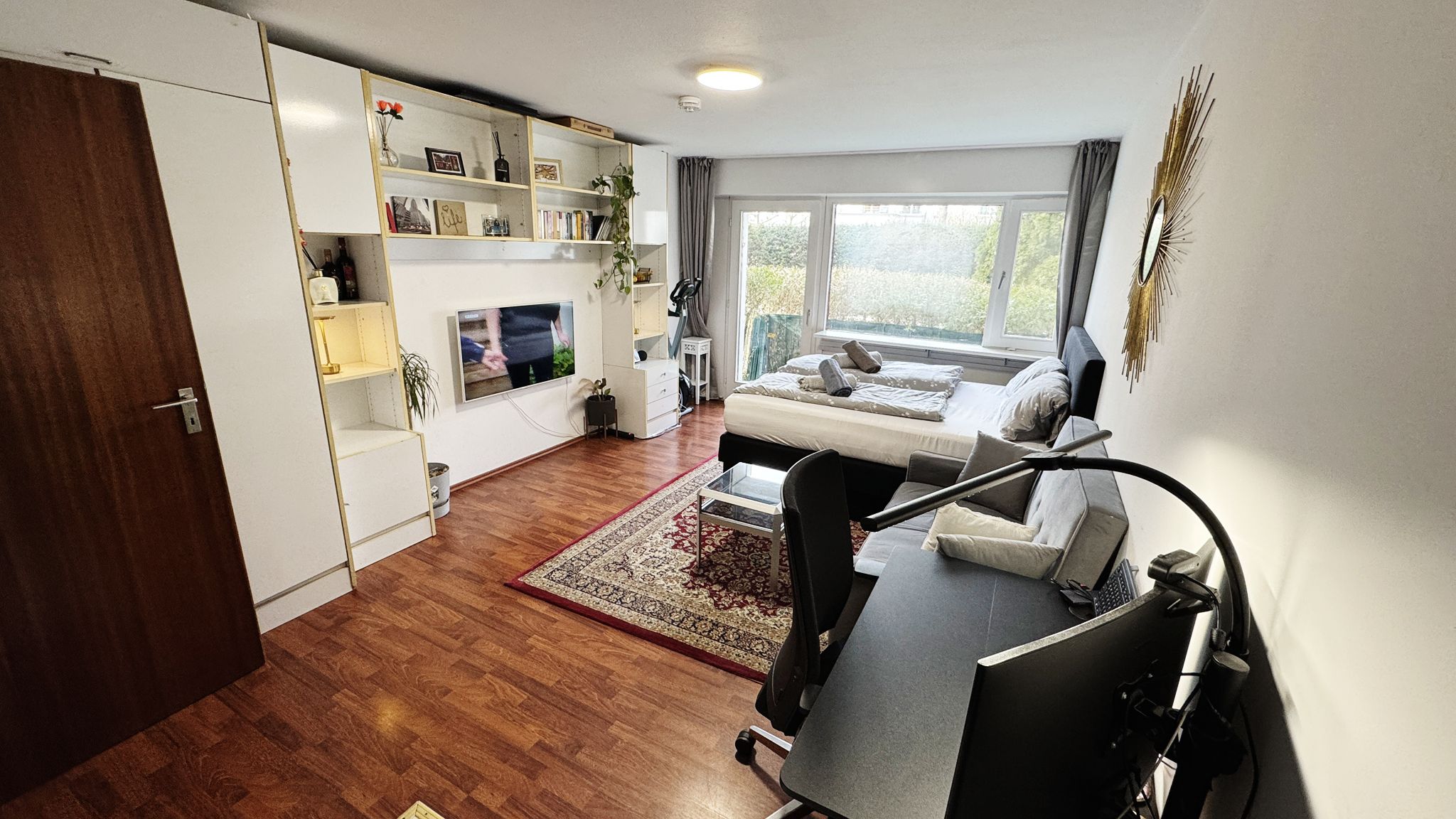 Cosy Home at Munich Olympia Park in Milbertshofen-Am Hart, Munich