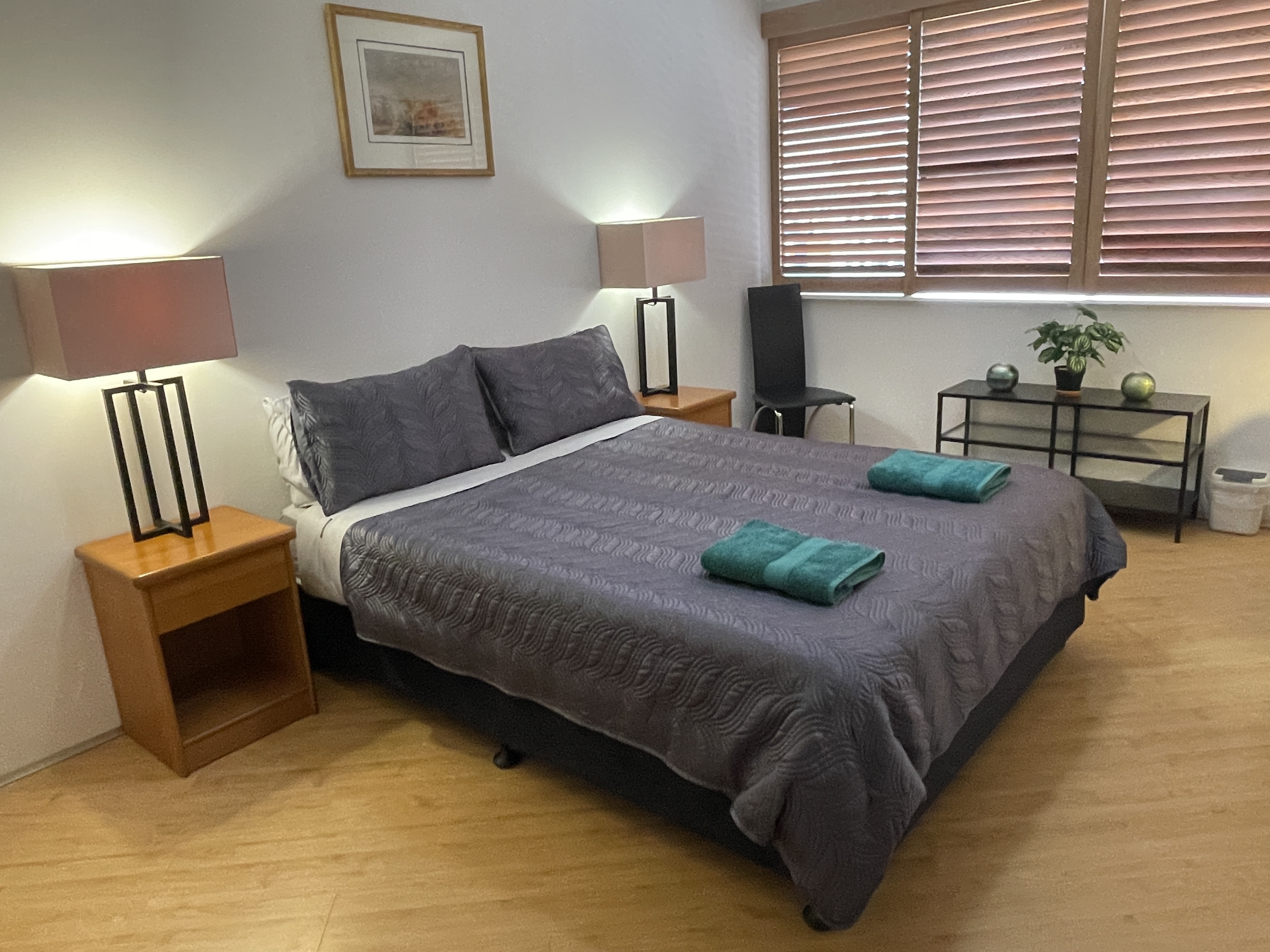 Secure, spacious apartment on Brisbane’s CBD edge in Spring Hill, Brisbane