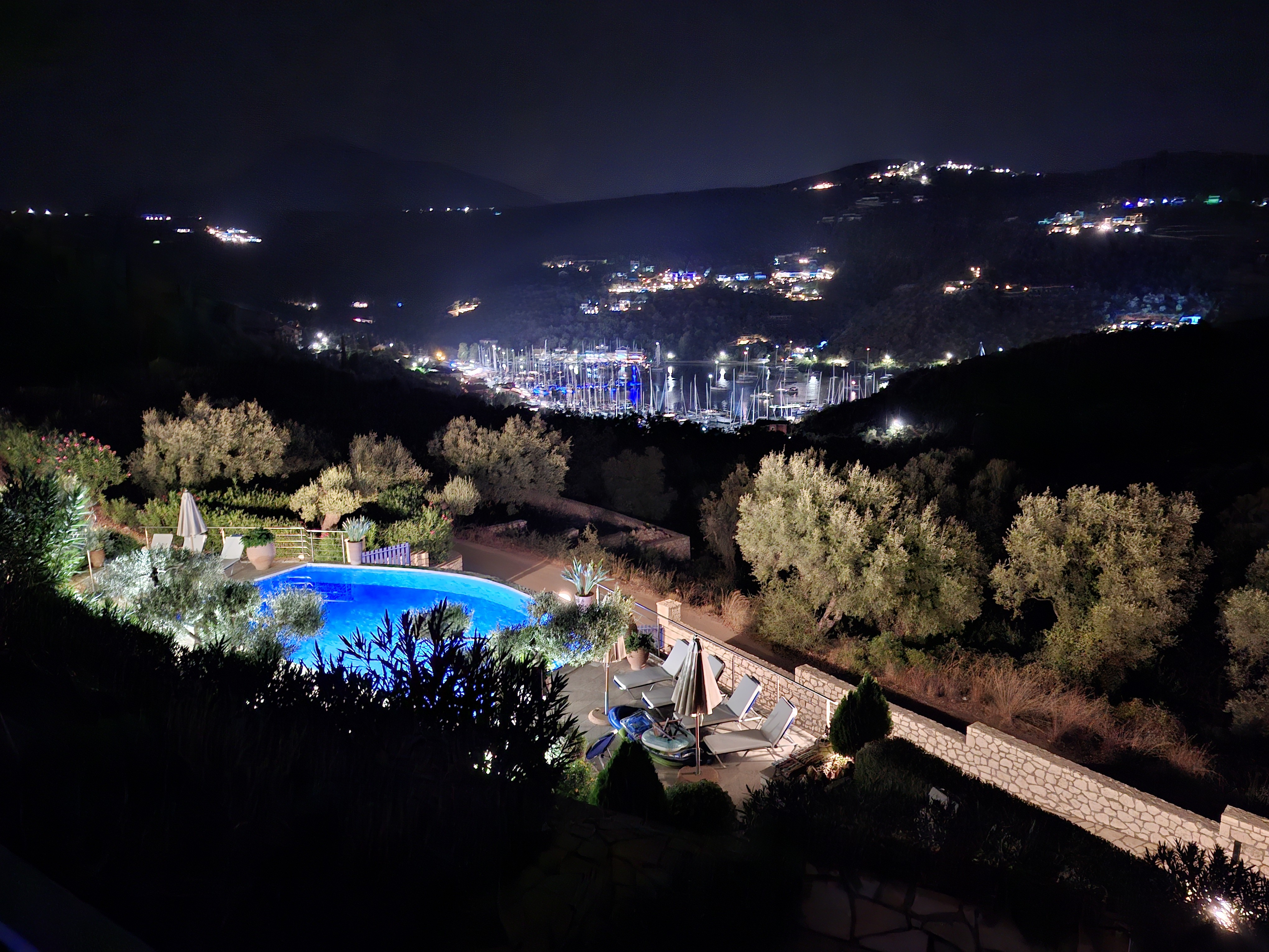 Villas Amantea 4, panoramic harbor views