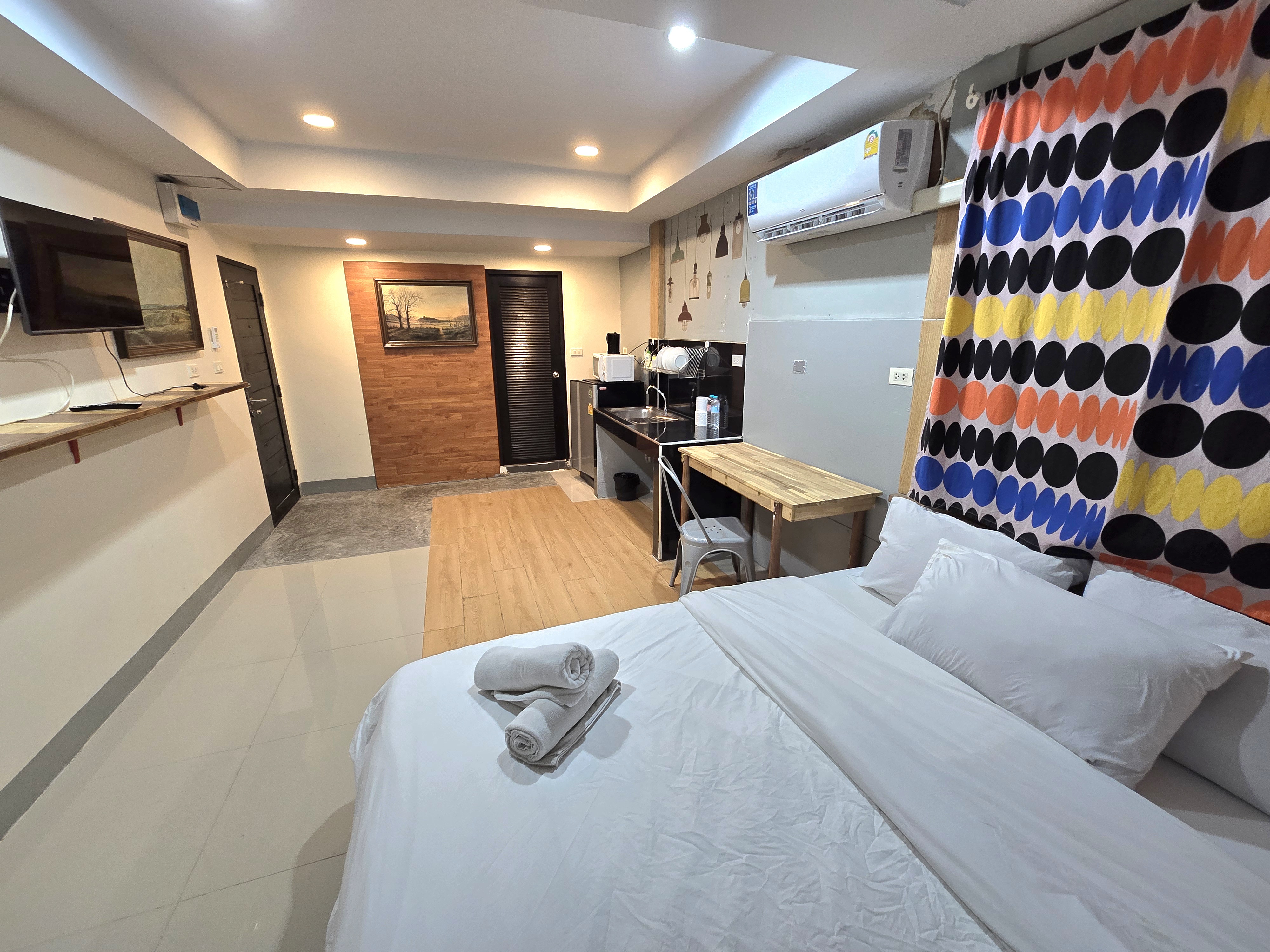Cool Studio 1 walk 5 min to BTS. S. Taksin