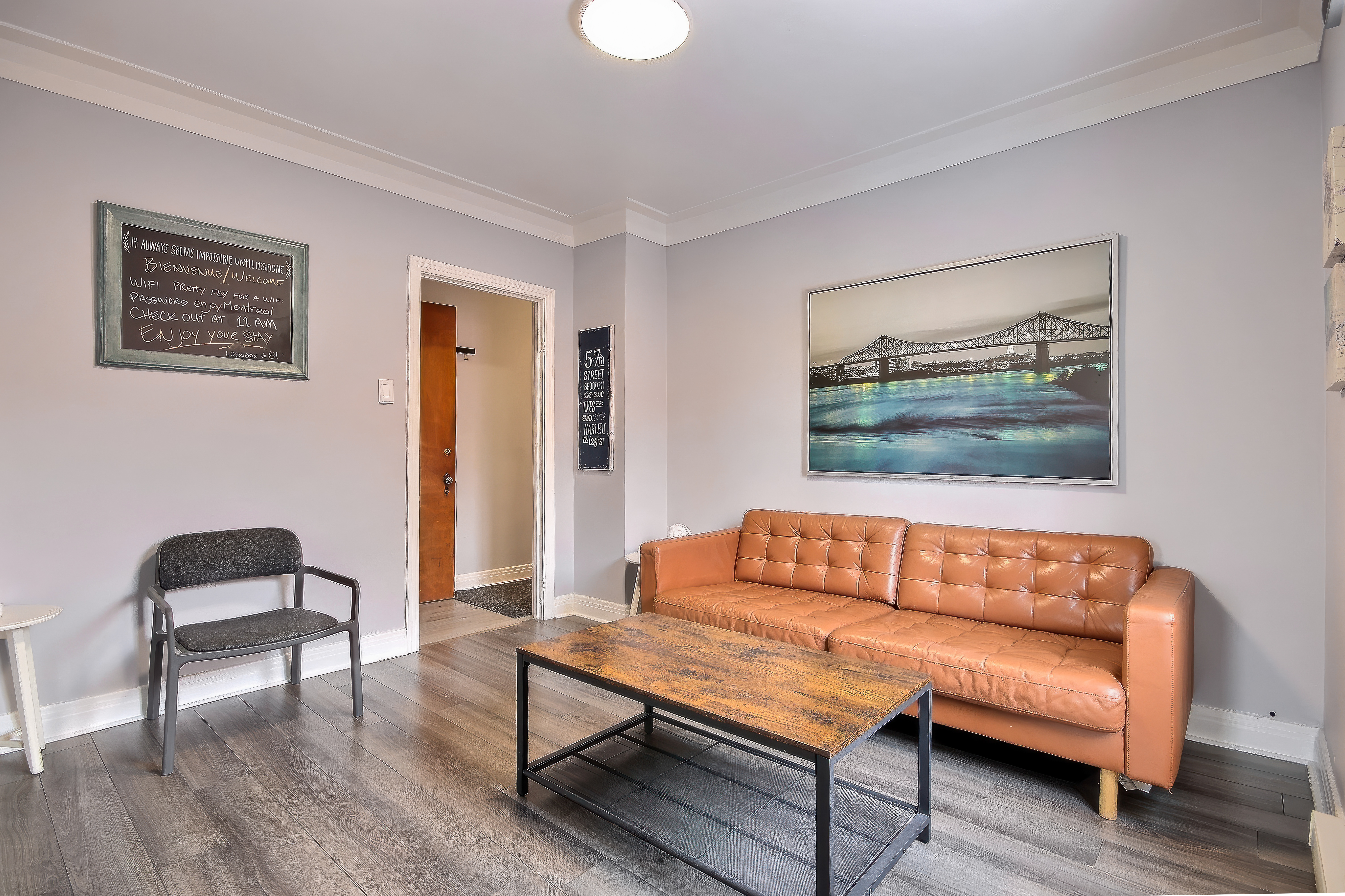 FREE PARKING, Cozy 2 BR, 1 min from subway!