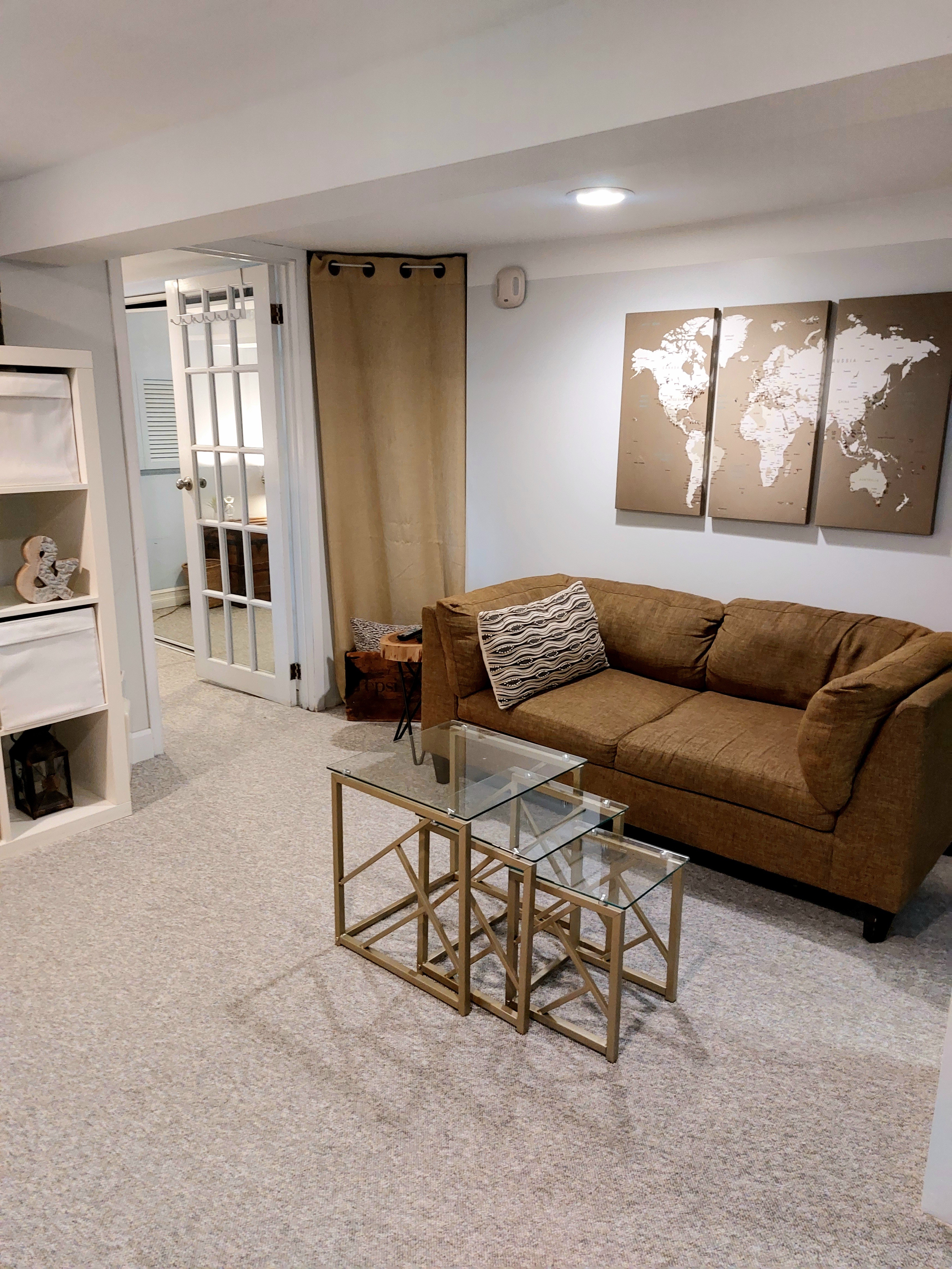 Private Suite W/Private Entrance - Entire Place