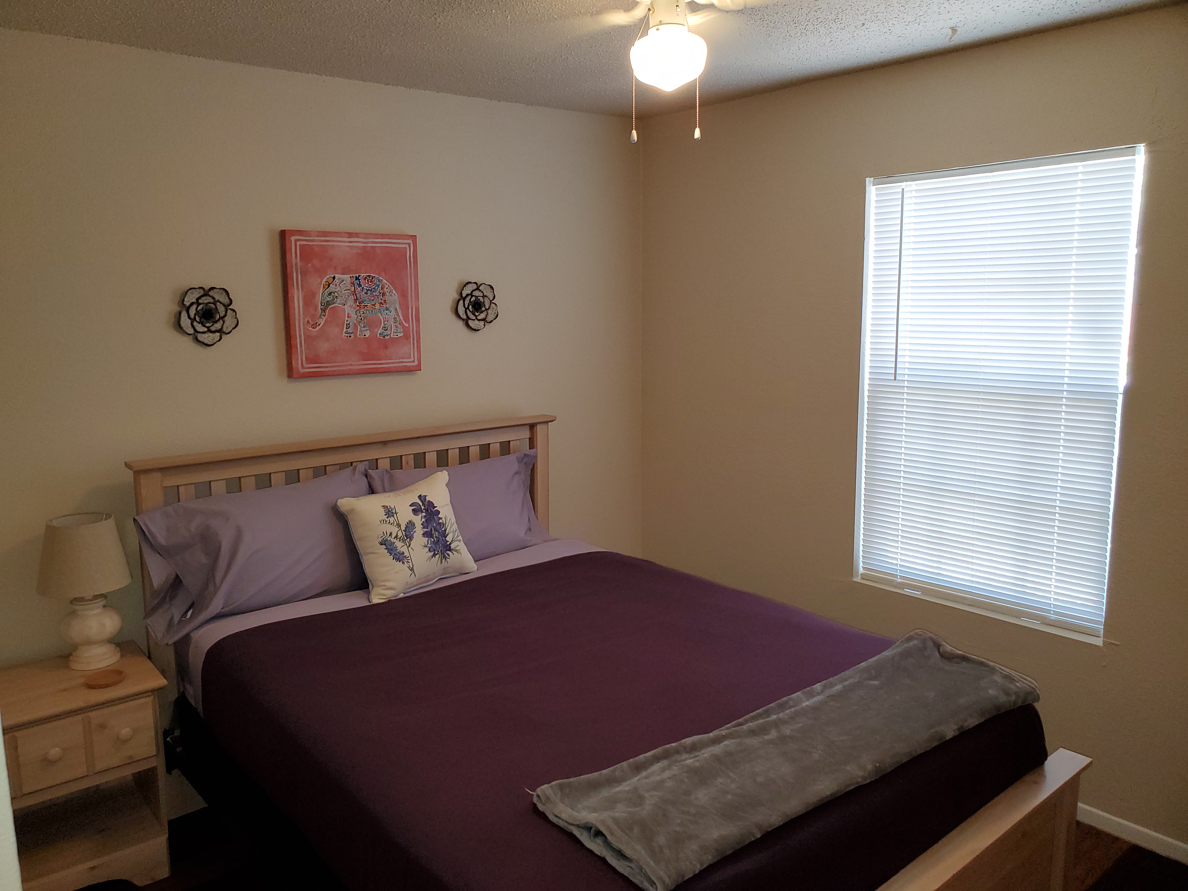 Home Away From Home No Pet Fee in 78729, Austin