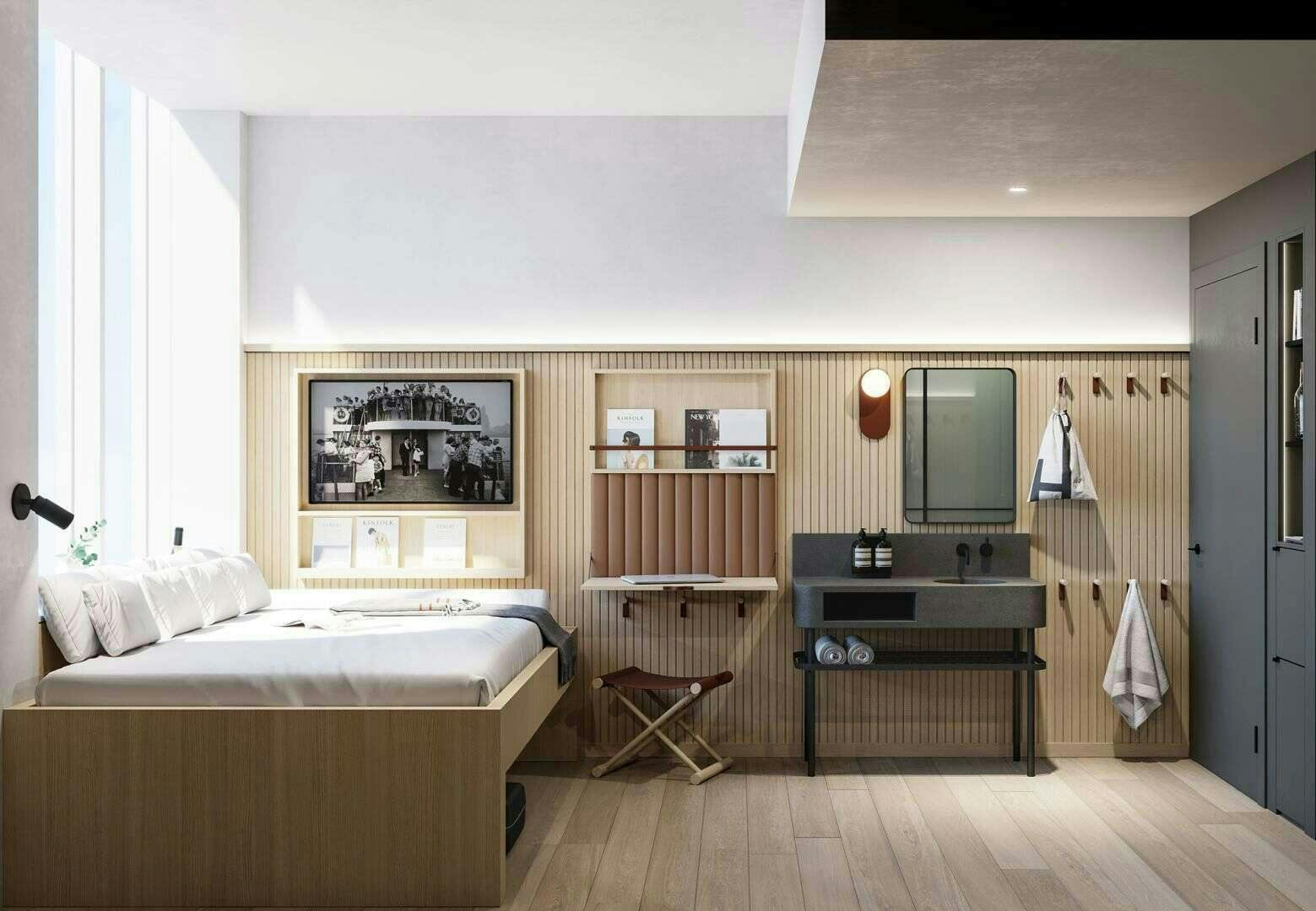 Queen room