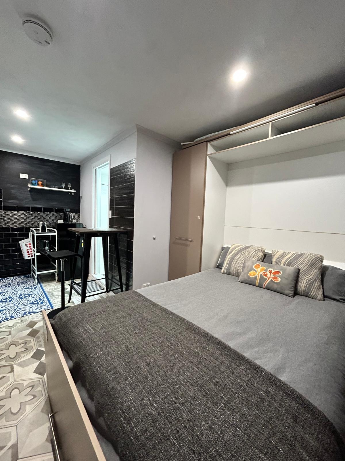 Close to Airport &City Petite House 2 guests Max in Hamilton (Qld), Brisbane