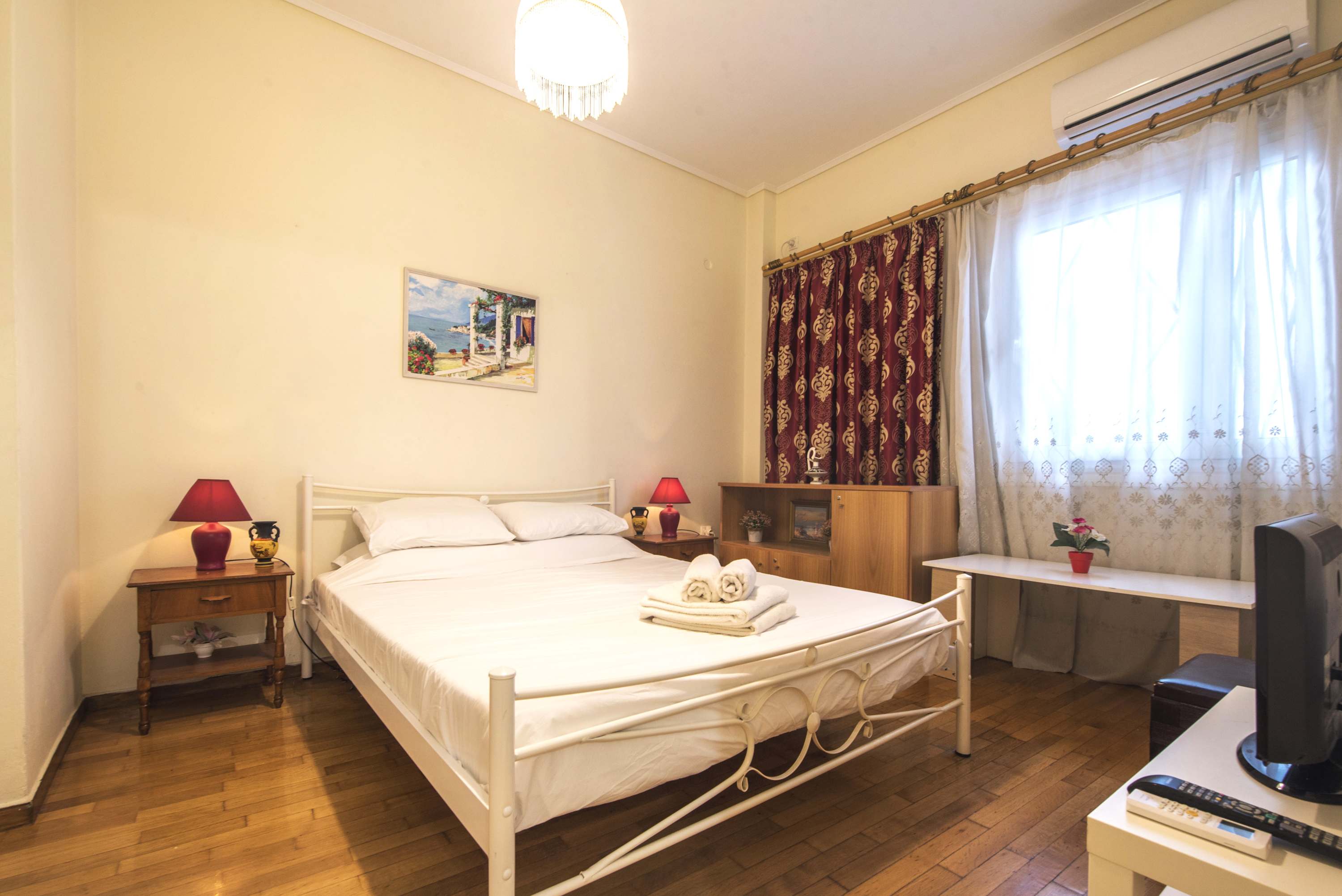 Urban apartment 5' minutes from Acropolis