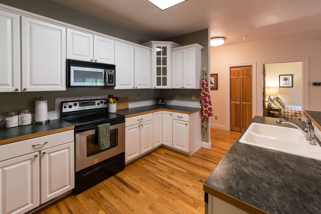 Monthly Rental on Golf Course + Near Downtown in Bozeman, Bozeman