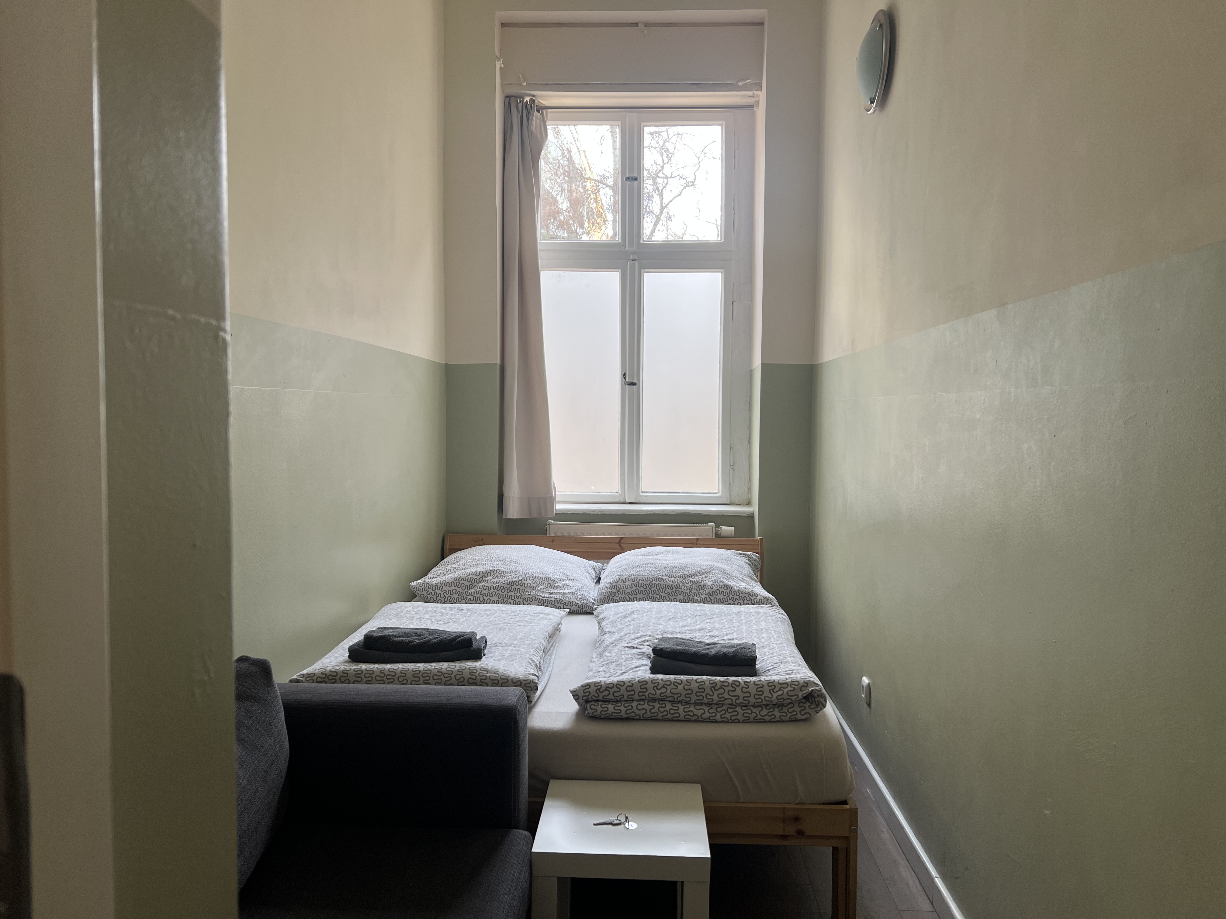 Private Room in Central City West / 7