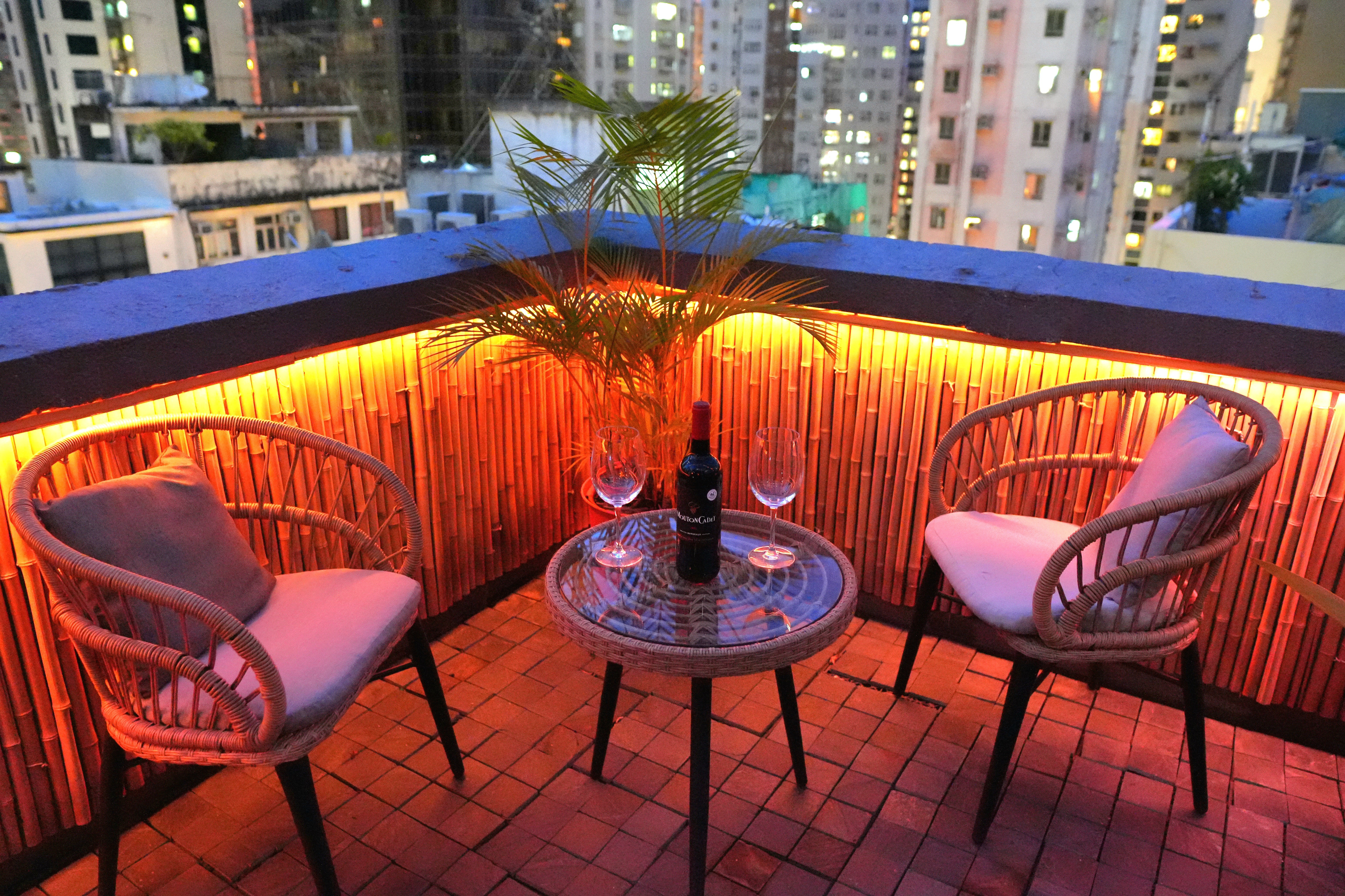 Zen Studio with a Private Rooftop near Central