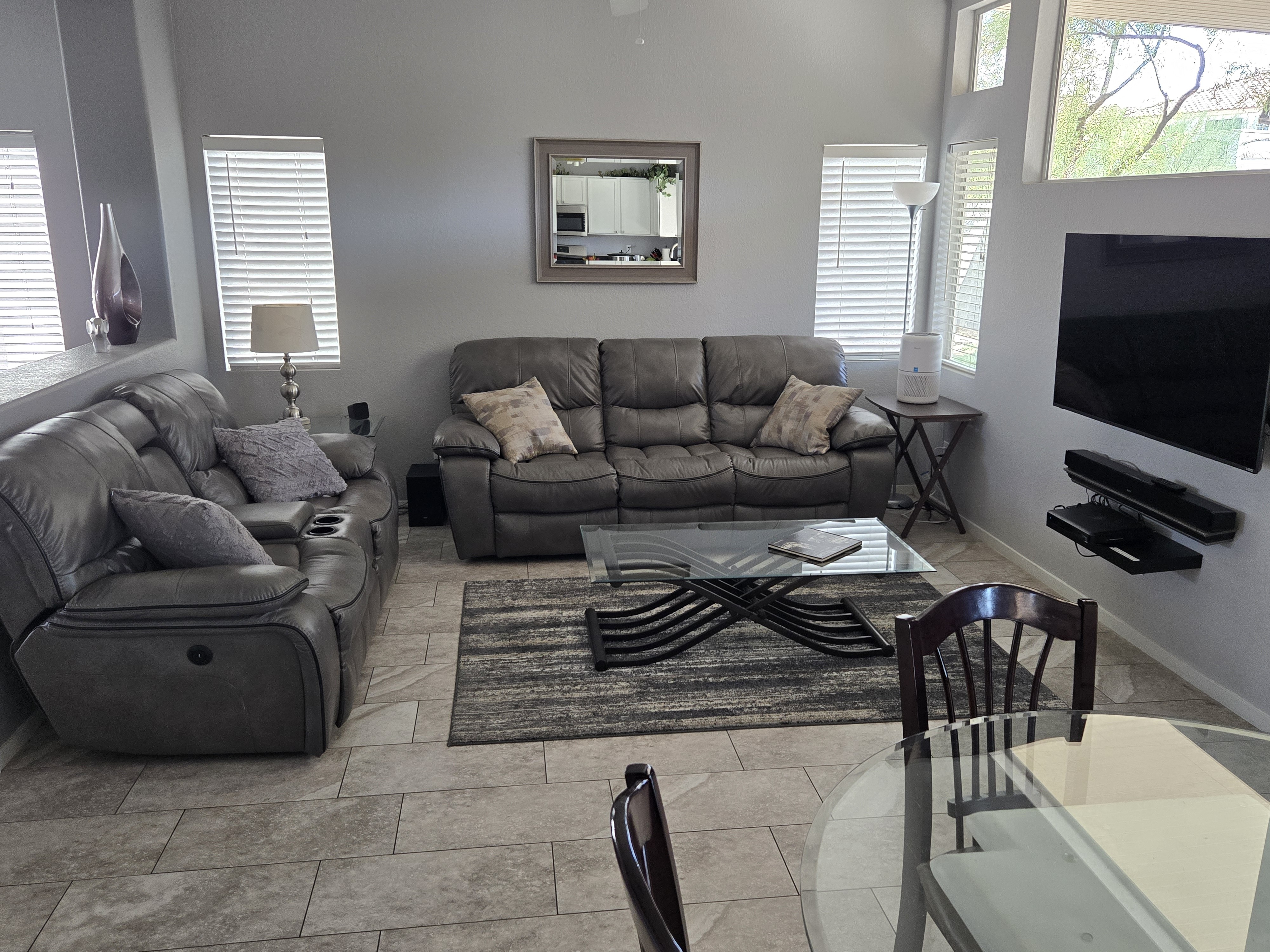 Beautiful Home-Great Location *Sanitized* in Unincorporated Areas, Clark County Nv