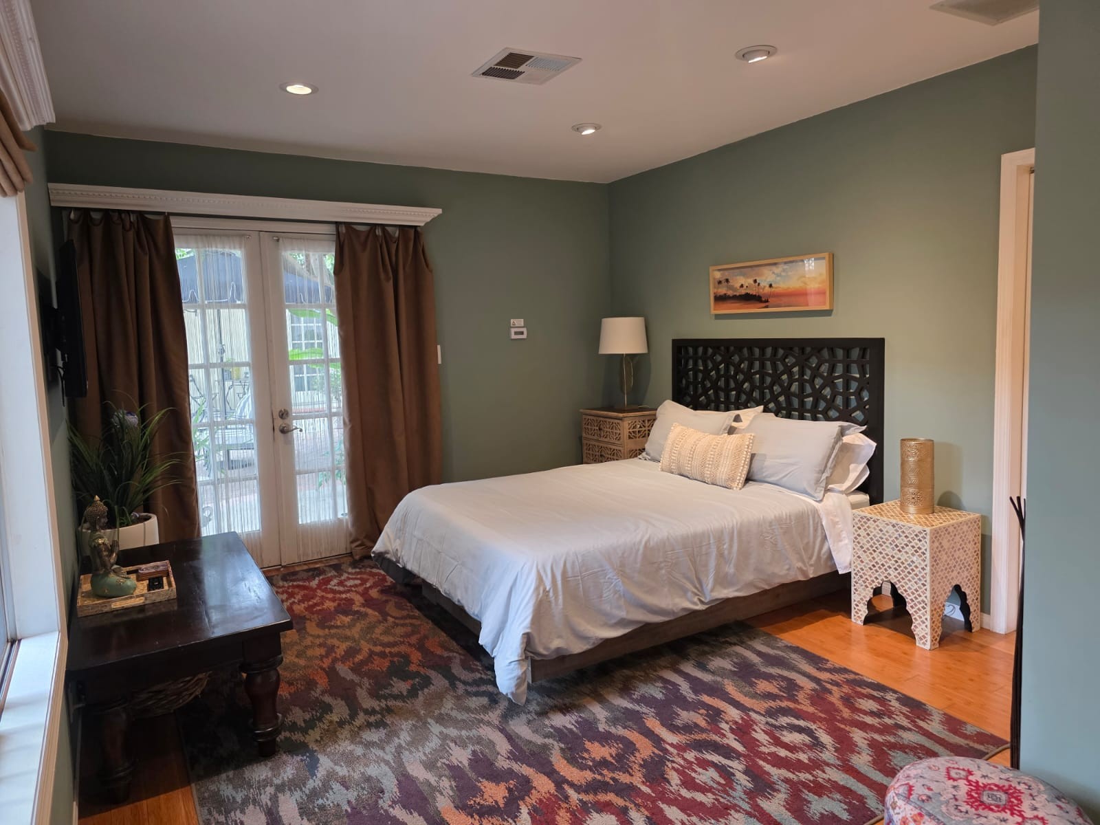 Private Guesthouse