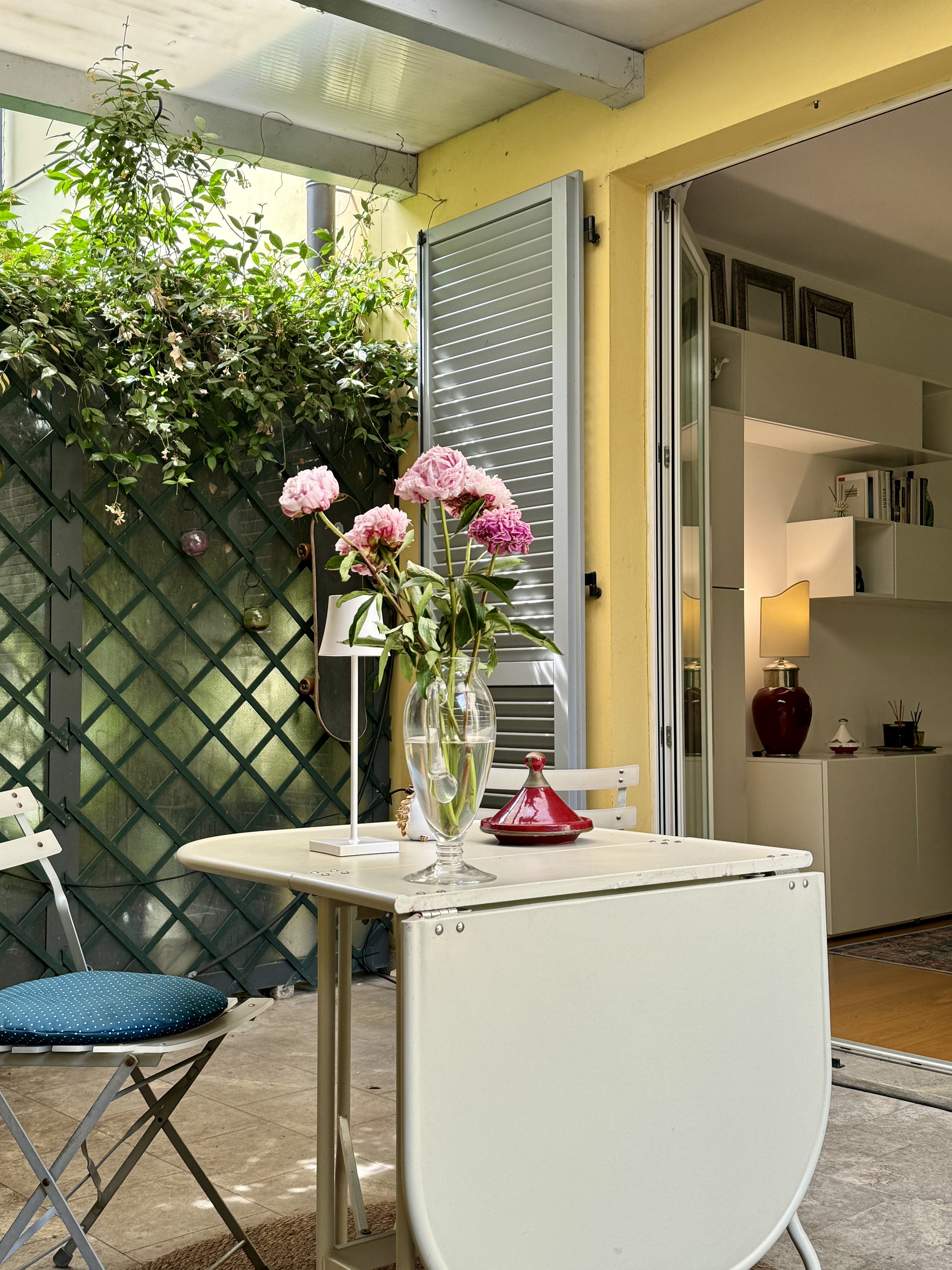 Suite with private terrace | Center of Milan in SARPI, Milan
