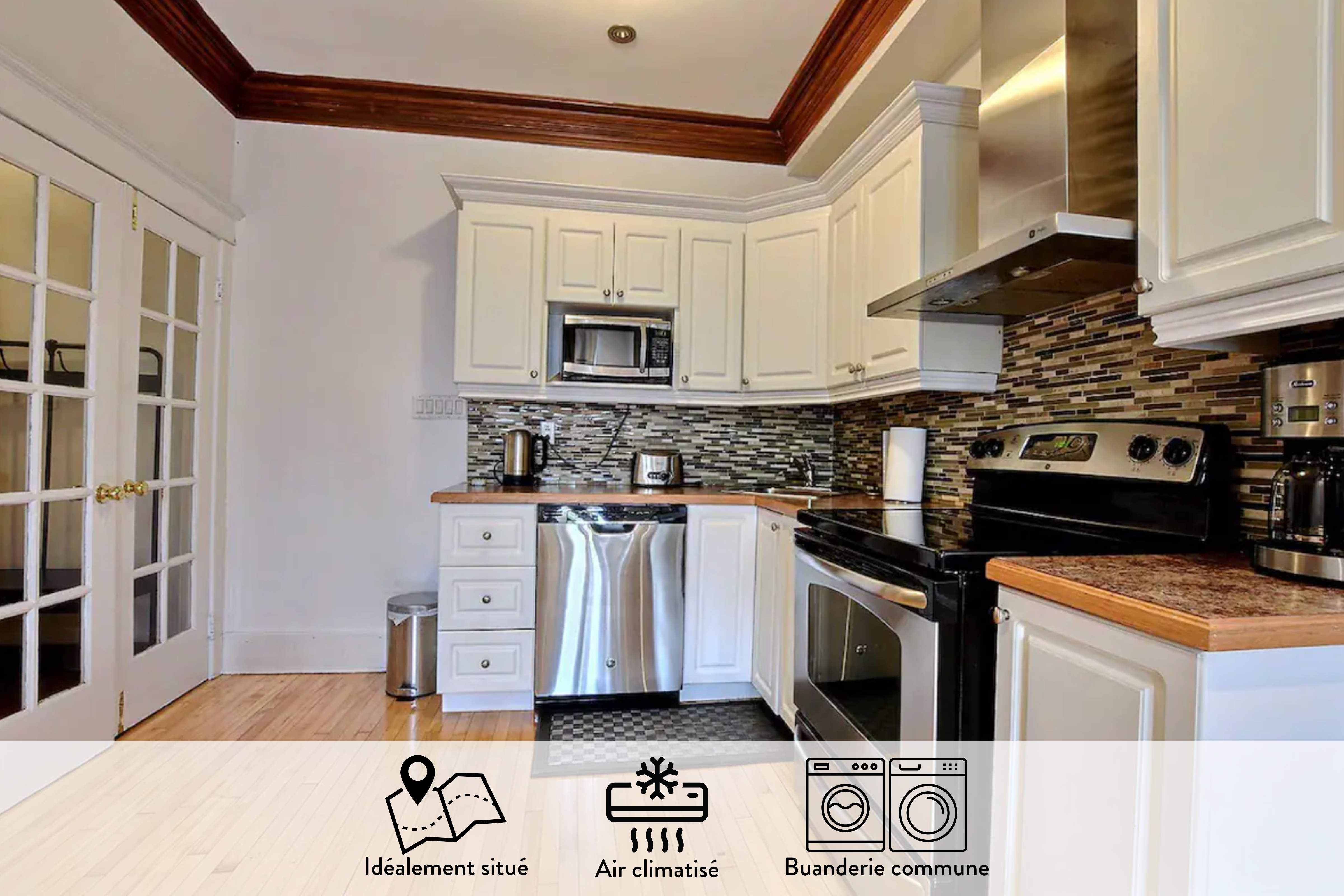 Spacious & Cozy | Plateau | Wifi | Smart TV | AC