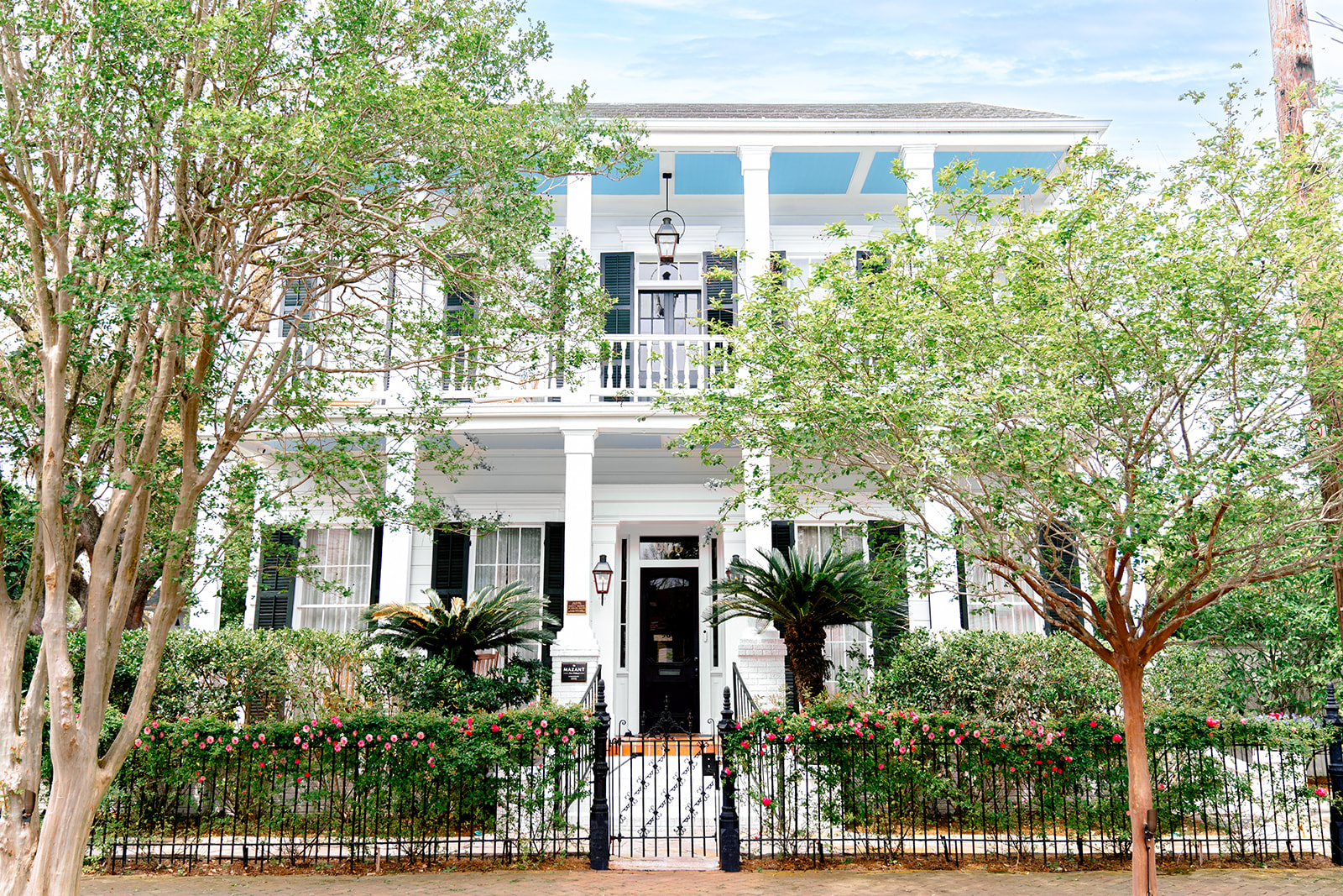 The Mazant: Renovated 1880s Bywater Mansion w/Pool in St. Claude, New Orleans