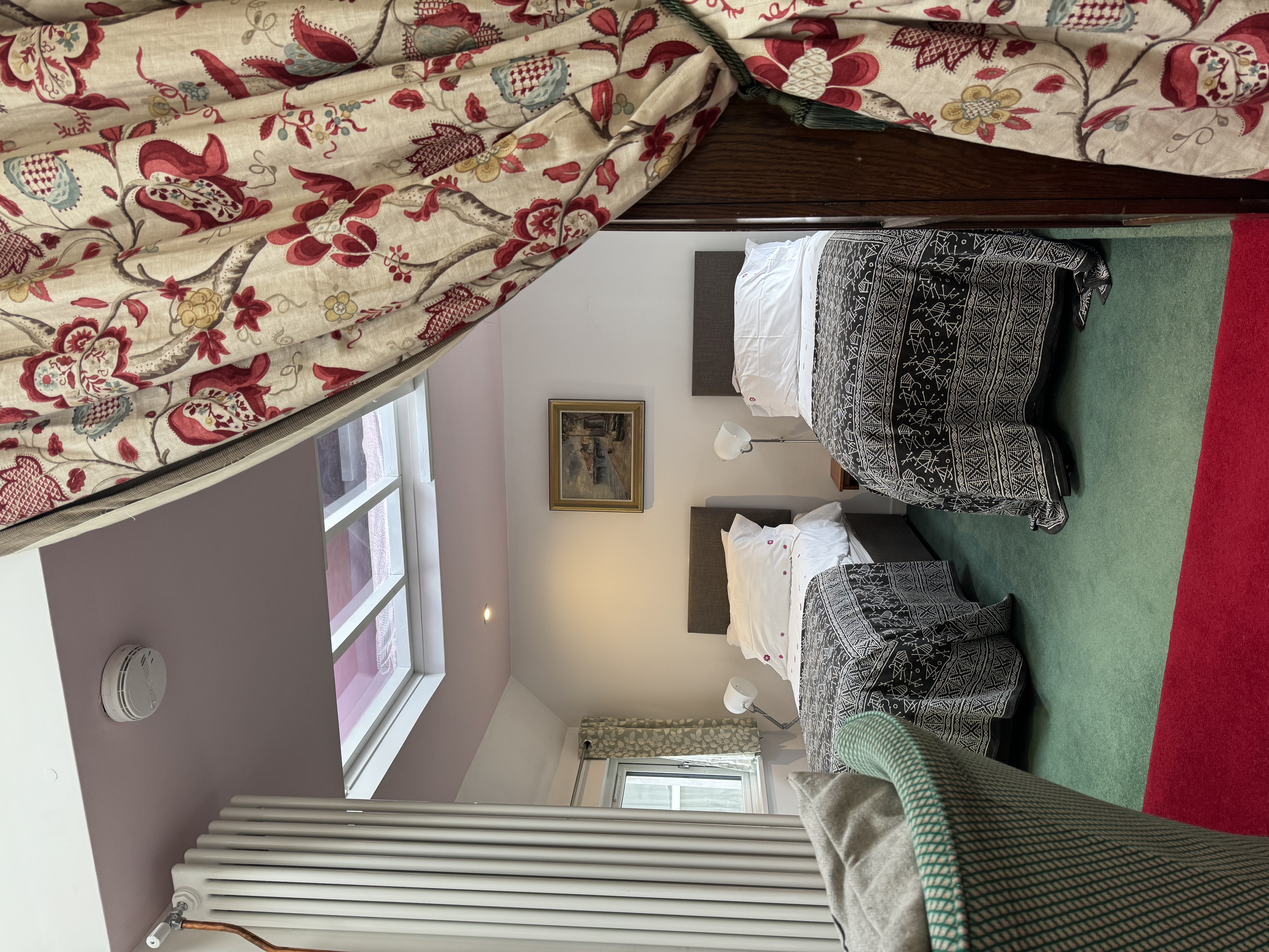 fabulous double en suite annexe in Great Junction Street, Edinburgh
