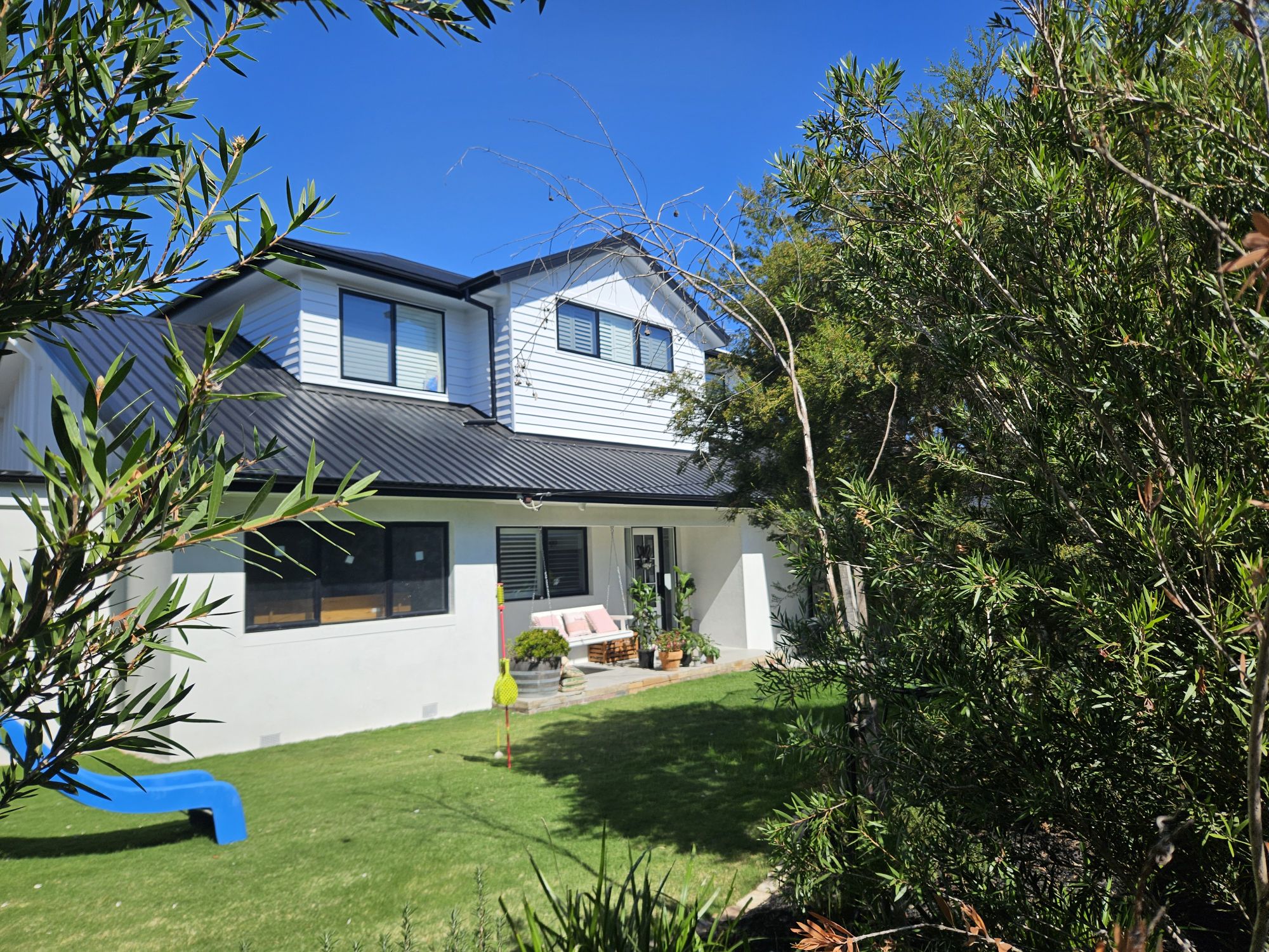 Beachside suburb family home in Bayside, Melbourne