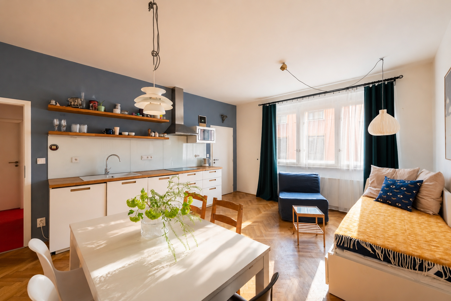 Old Town Charming Apartment