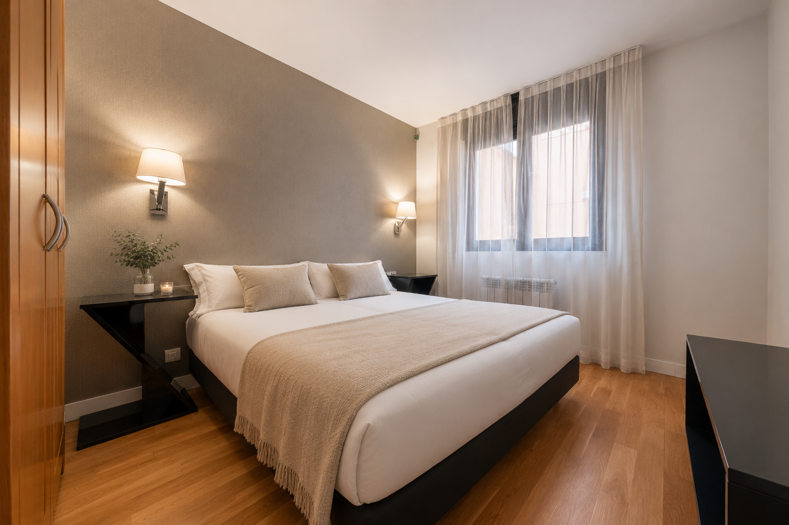 Cosy One bedroom in the centre with parking