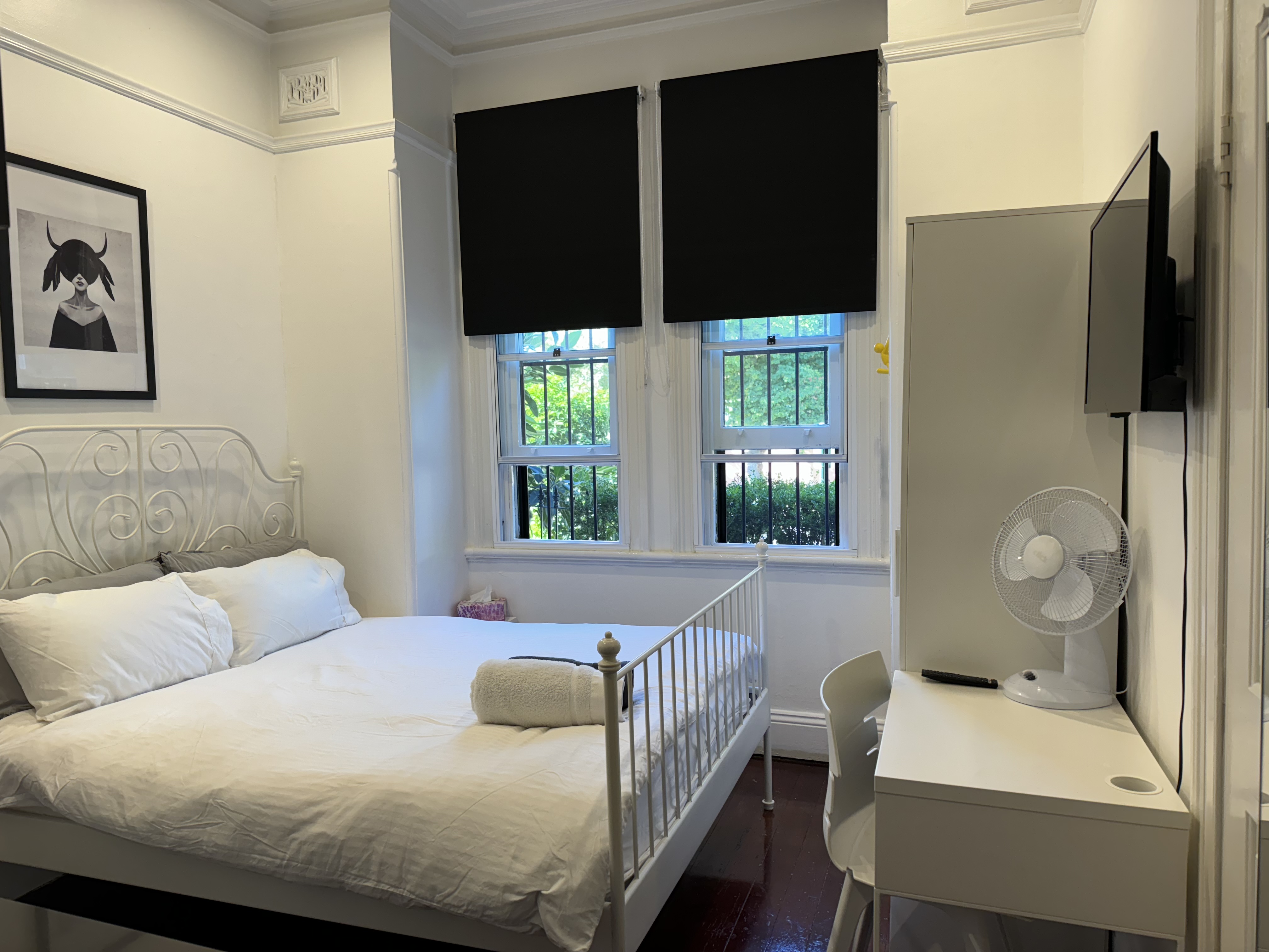 Tiny City Pad+Ensuite+Kichenette