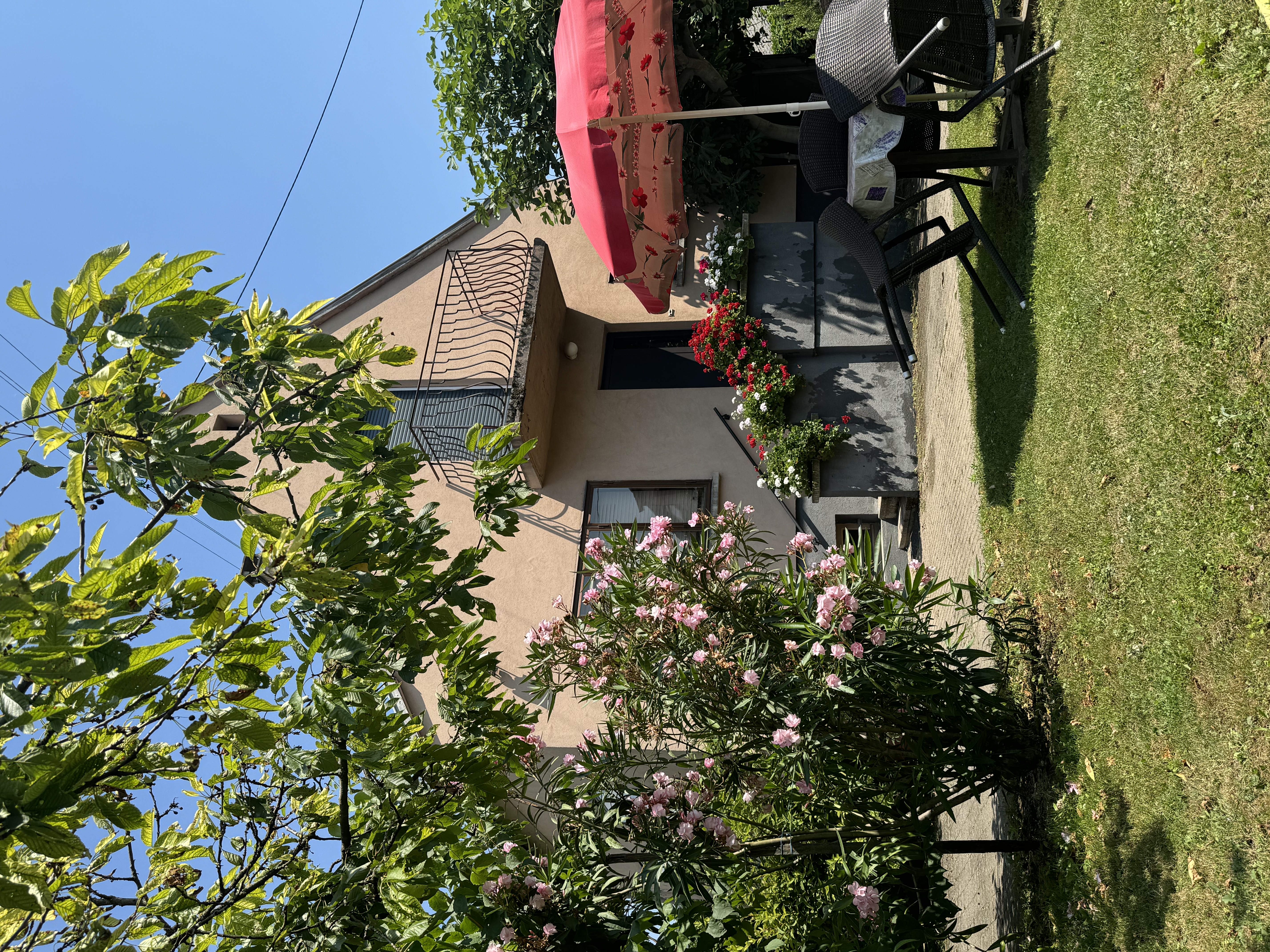 Gite les Lauriers
Detached house 4 people.