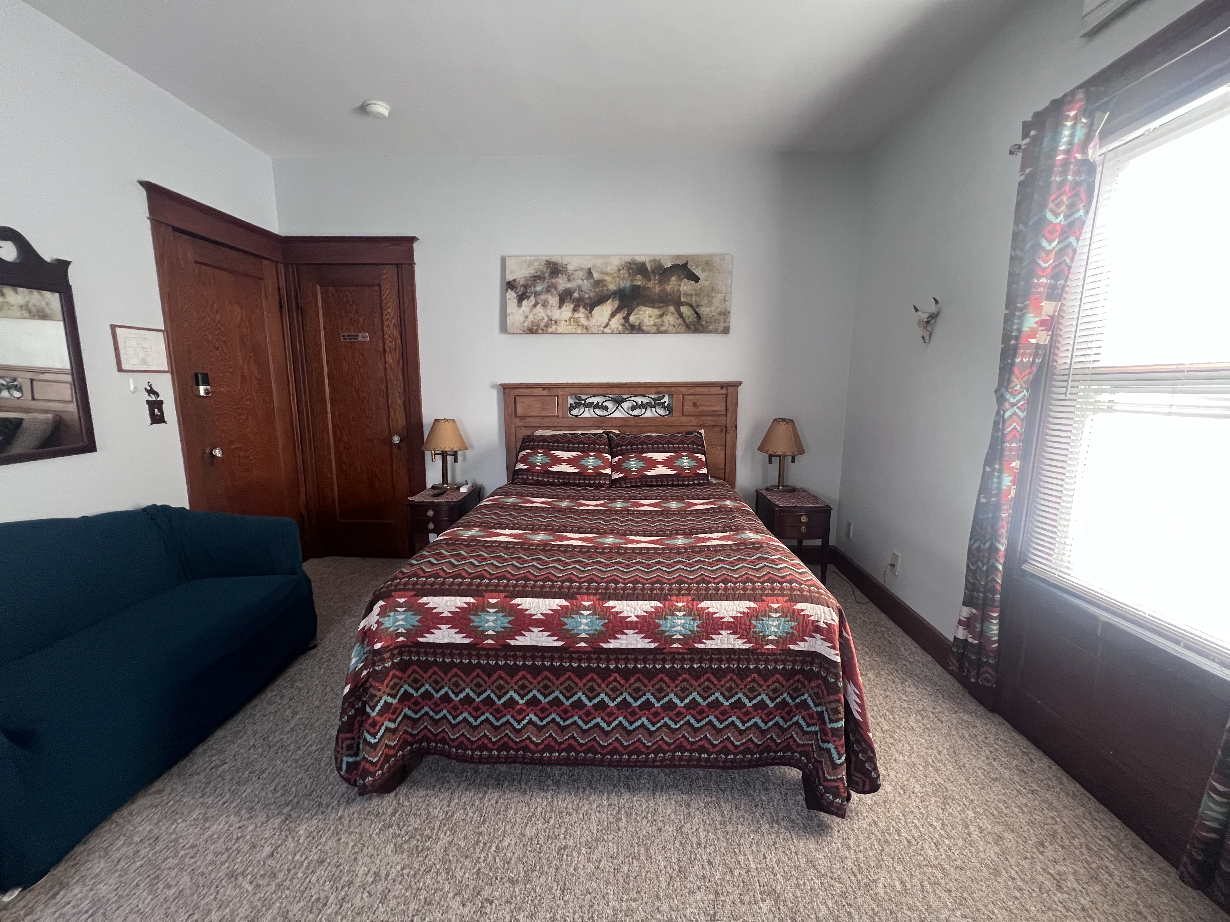 The Western Suite in NINTH WARD, Albany