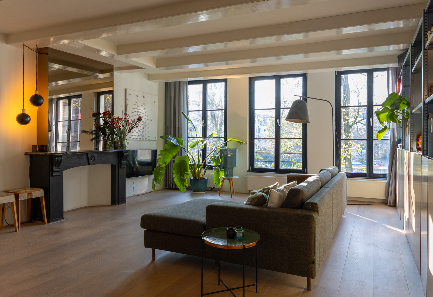 Amazing 200 m2 apartment historical centre in Centrum-Oost, Amsterdam