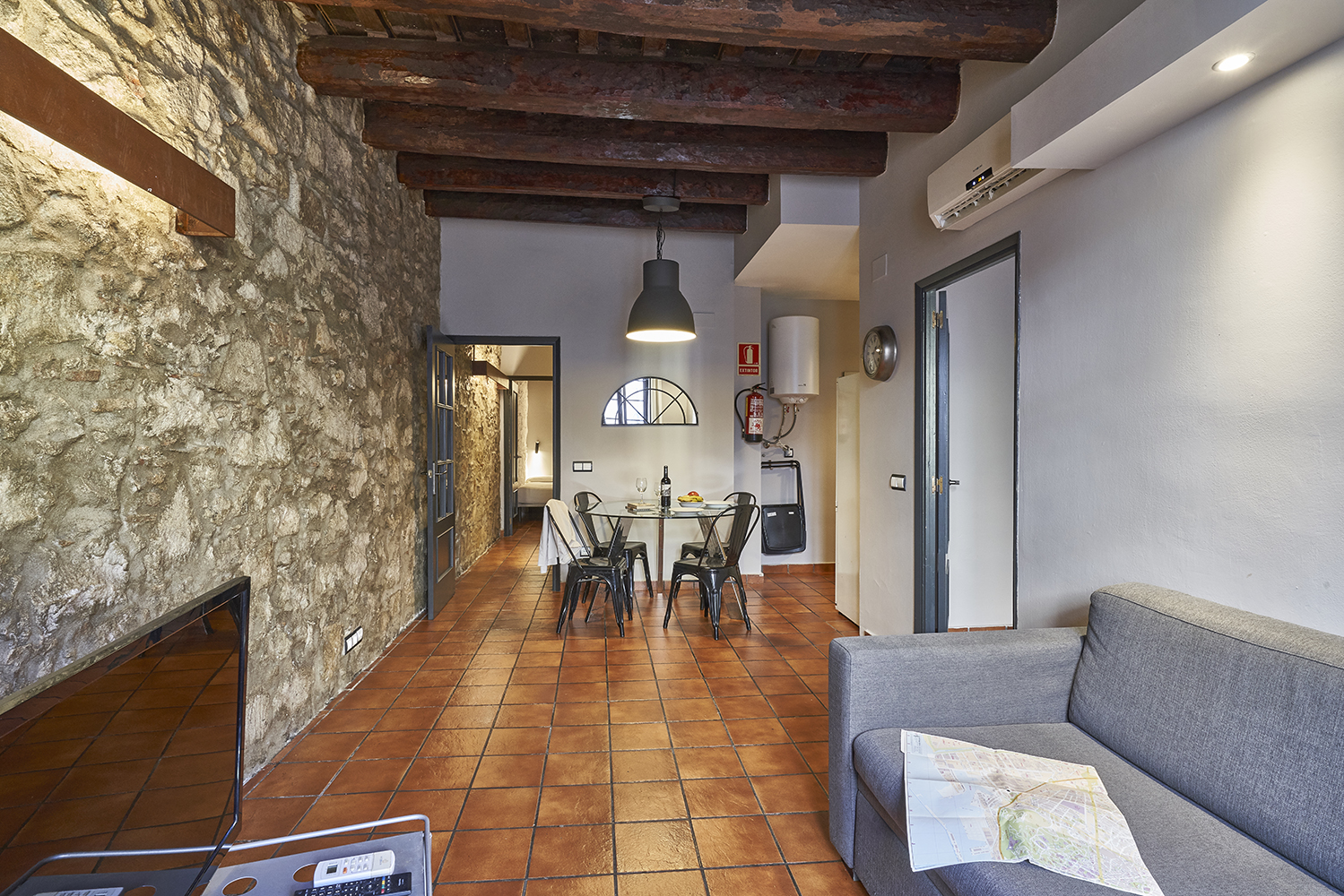 Cosy two bedroom flat min Las Ramblas- parking
