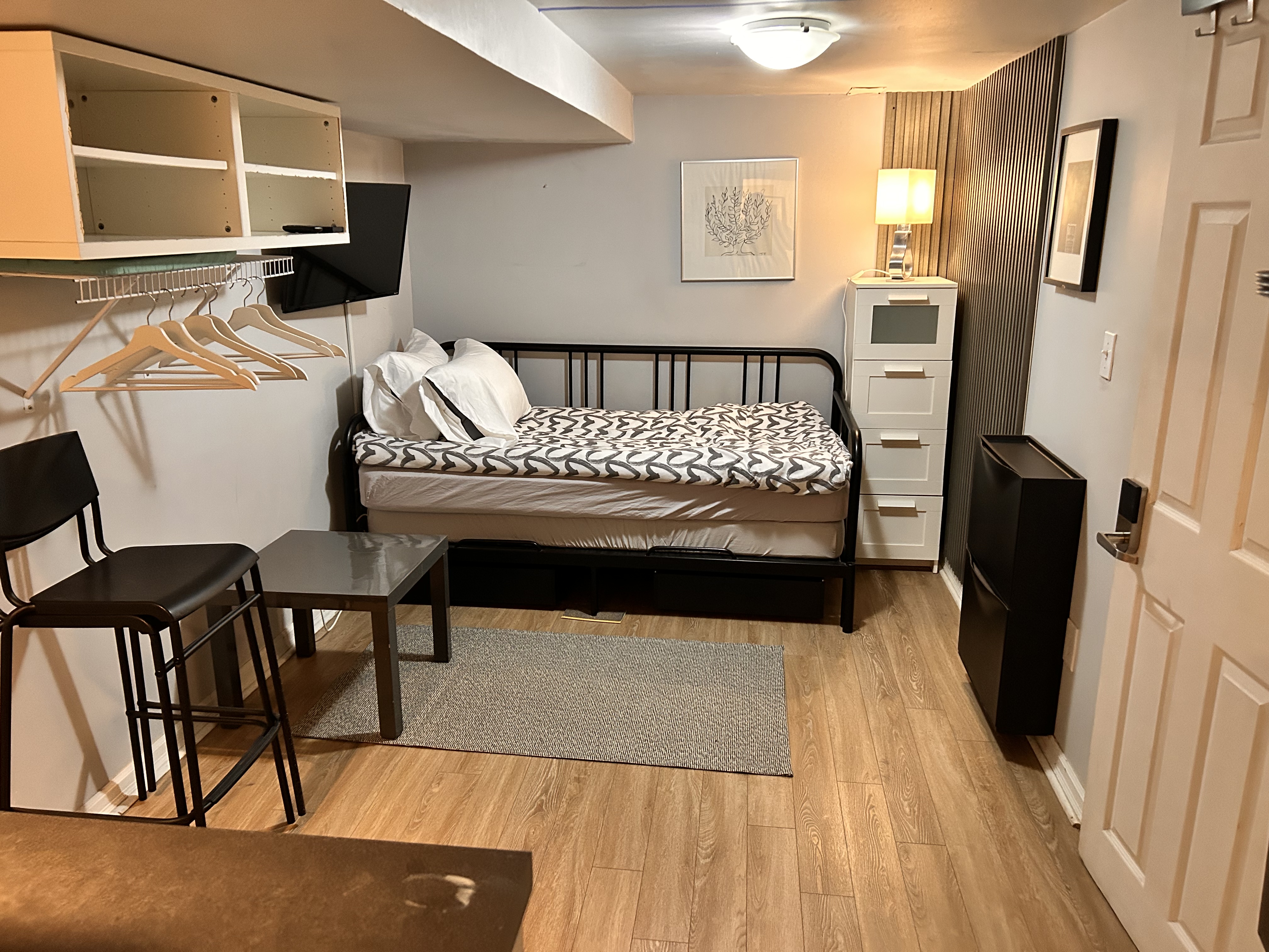 Small, Sweet & Complete Suite in East End-Danforth, Toronto