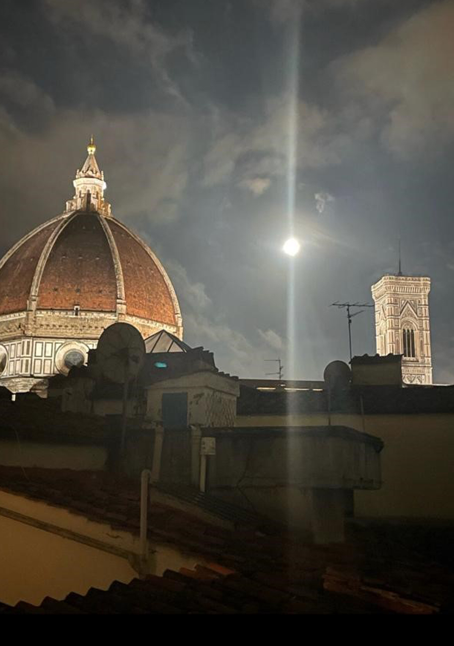 Appartamento DUOMO a Firenze in Centro Storico, Florence
