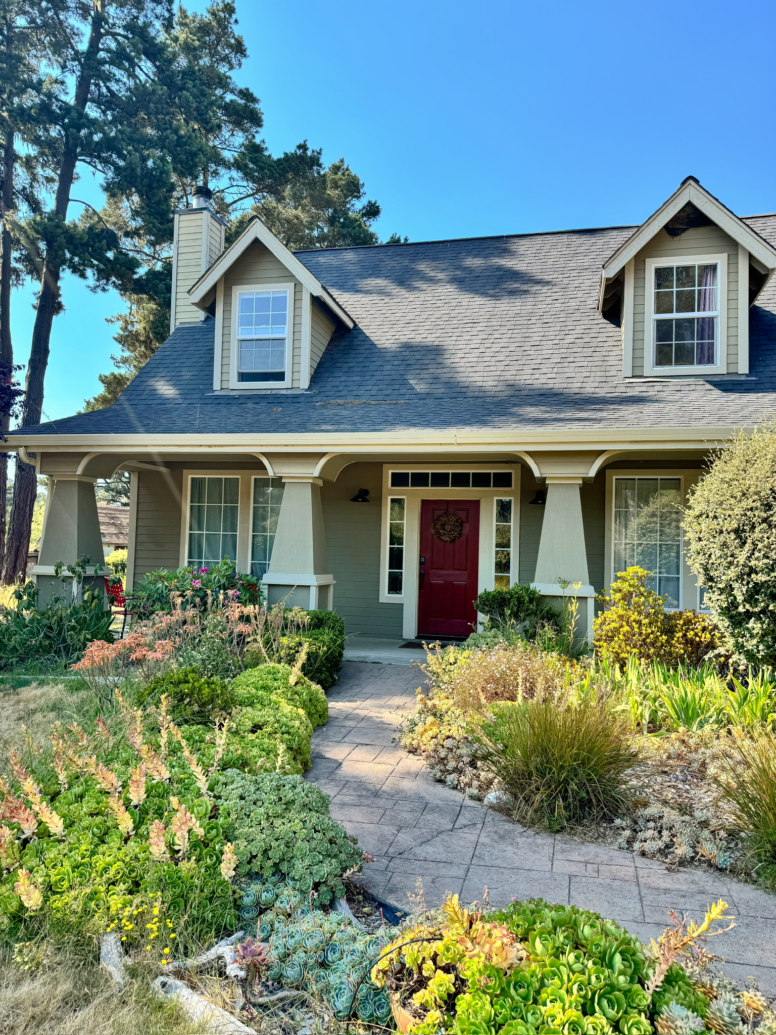 2 Bedroom Coastal Escape