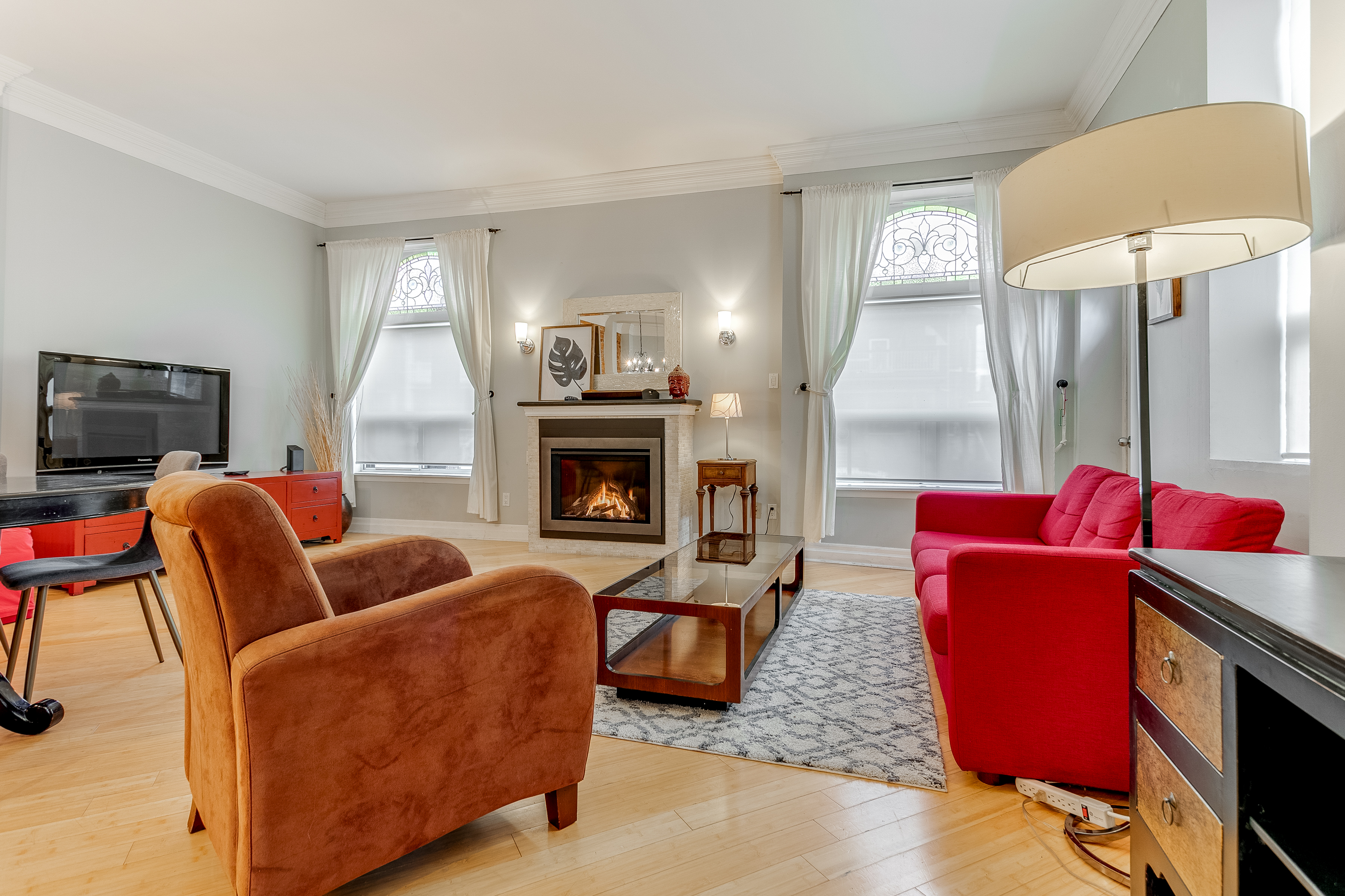FIFA 2026 2BR Little Italy Sleeps 8 Near BMO Field in Palmerston-Little Italy, Toronto