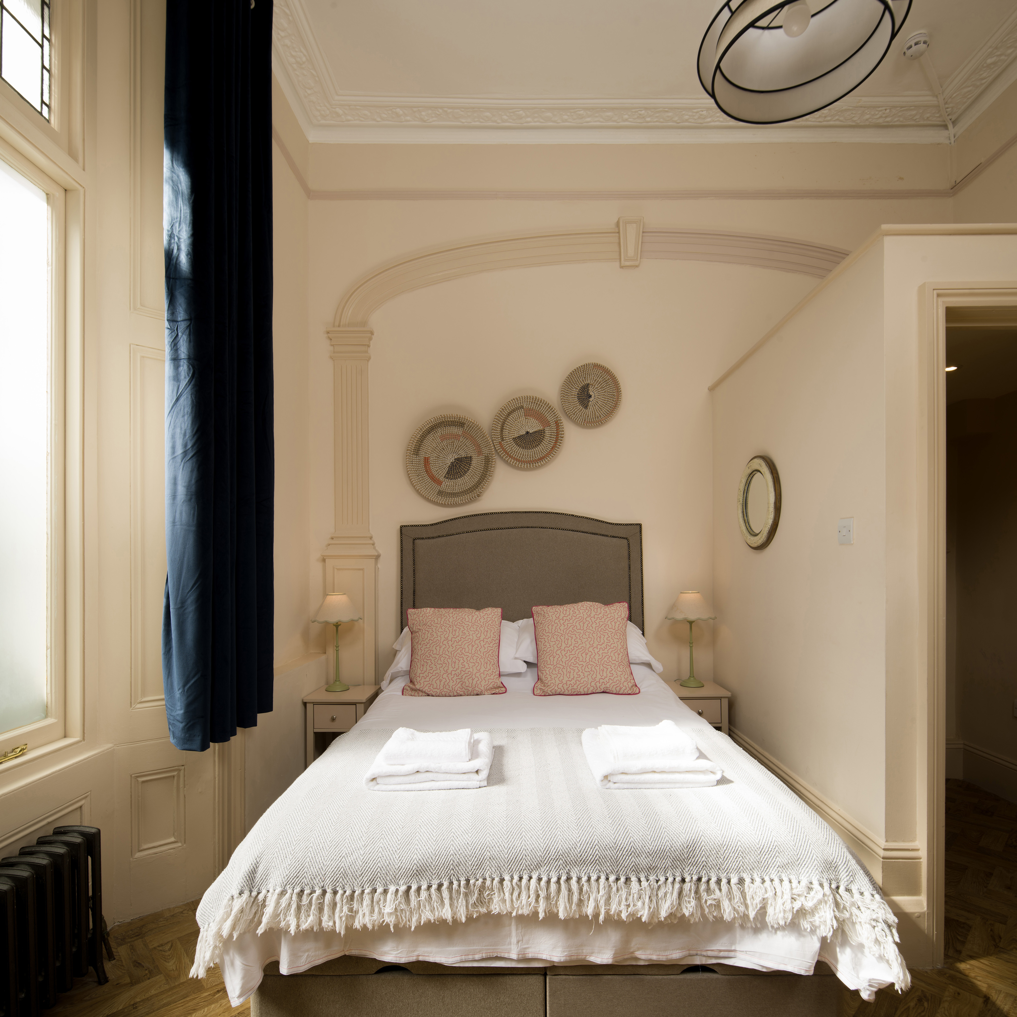 Fabulous Kensington Studio
