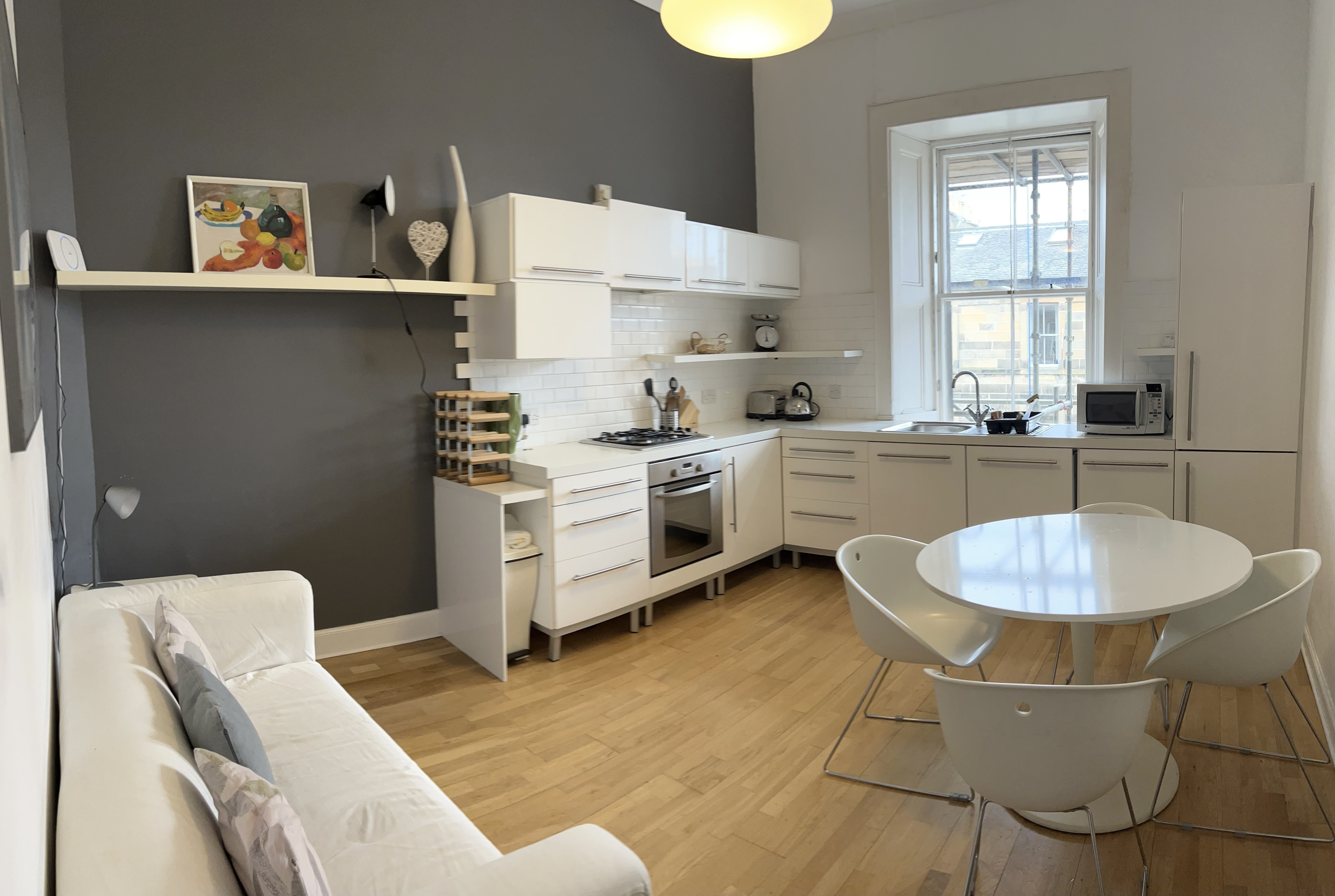 Fabulous Central 2 Bedroom Flat in Newington and Dalkeith Road, Edinburgh