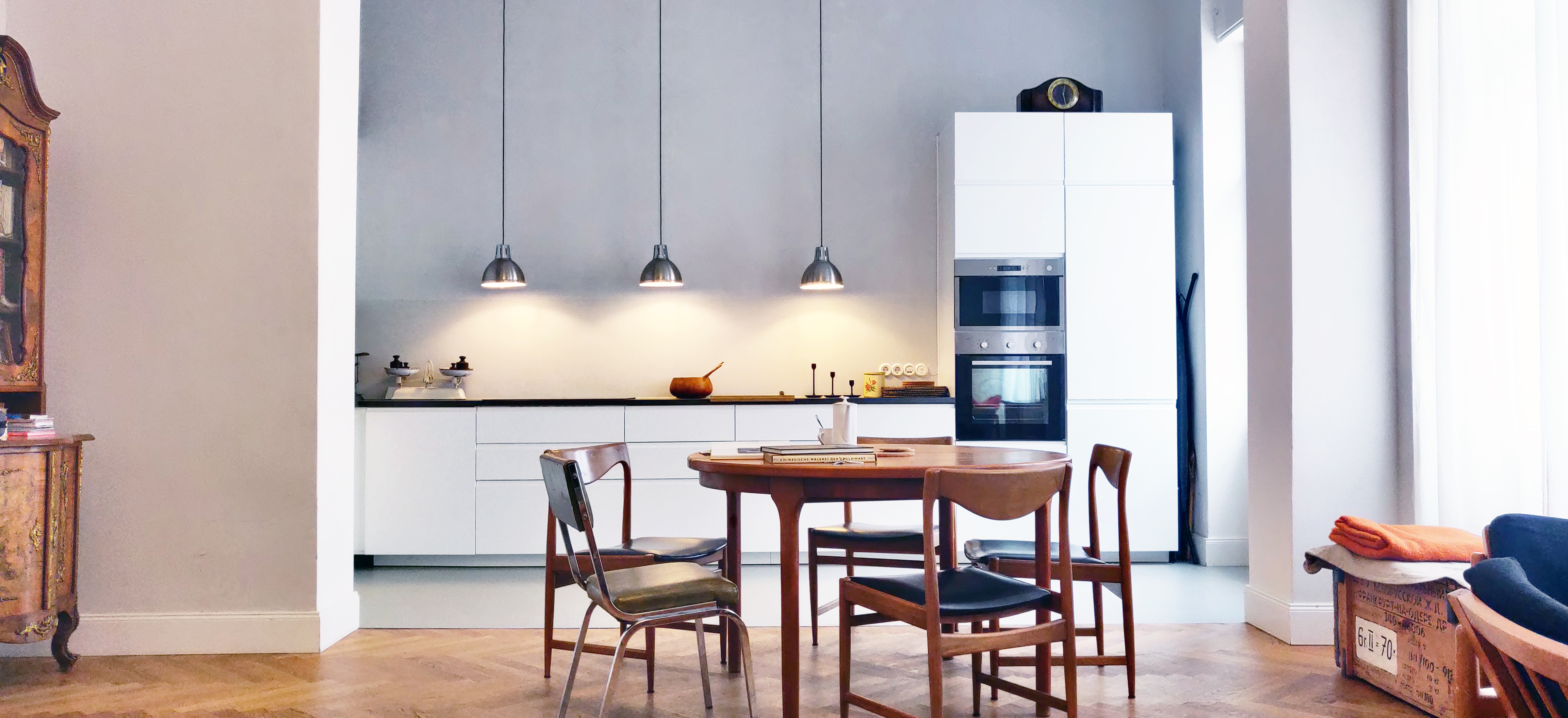 Large Apartment in East Central Berlin.