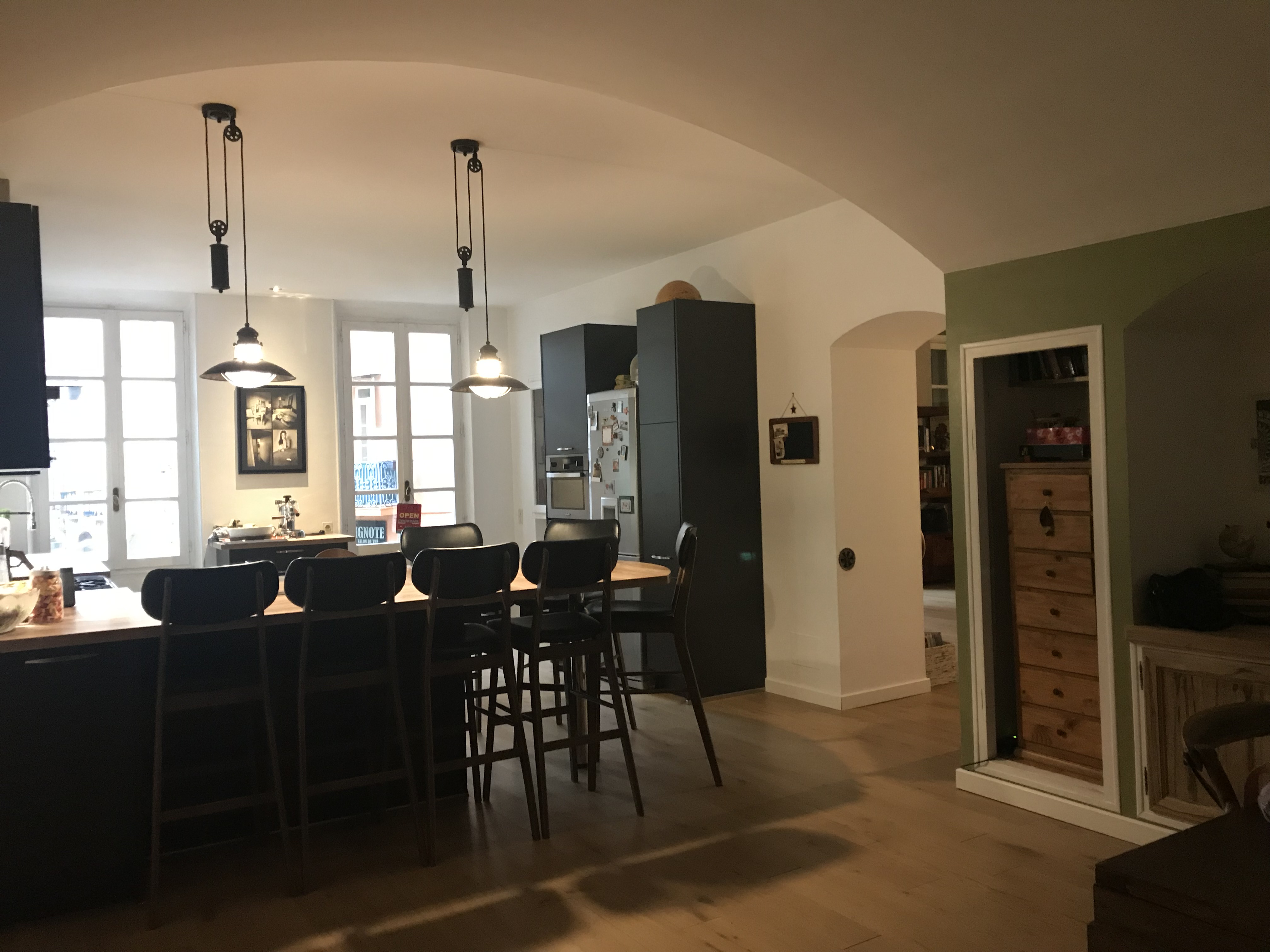 Spacious apartment in the heart of the historic center